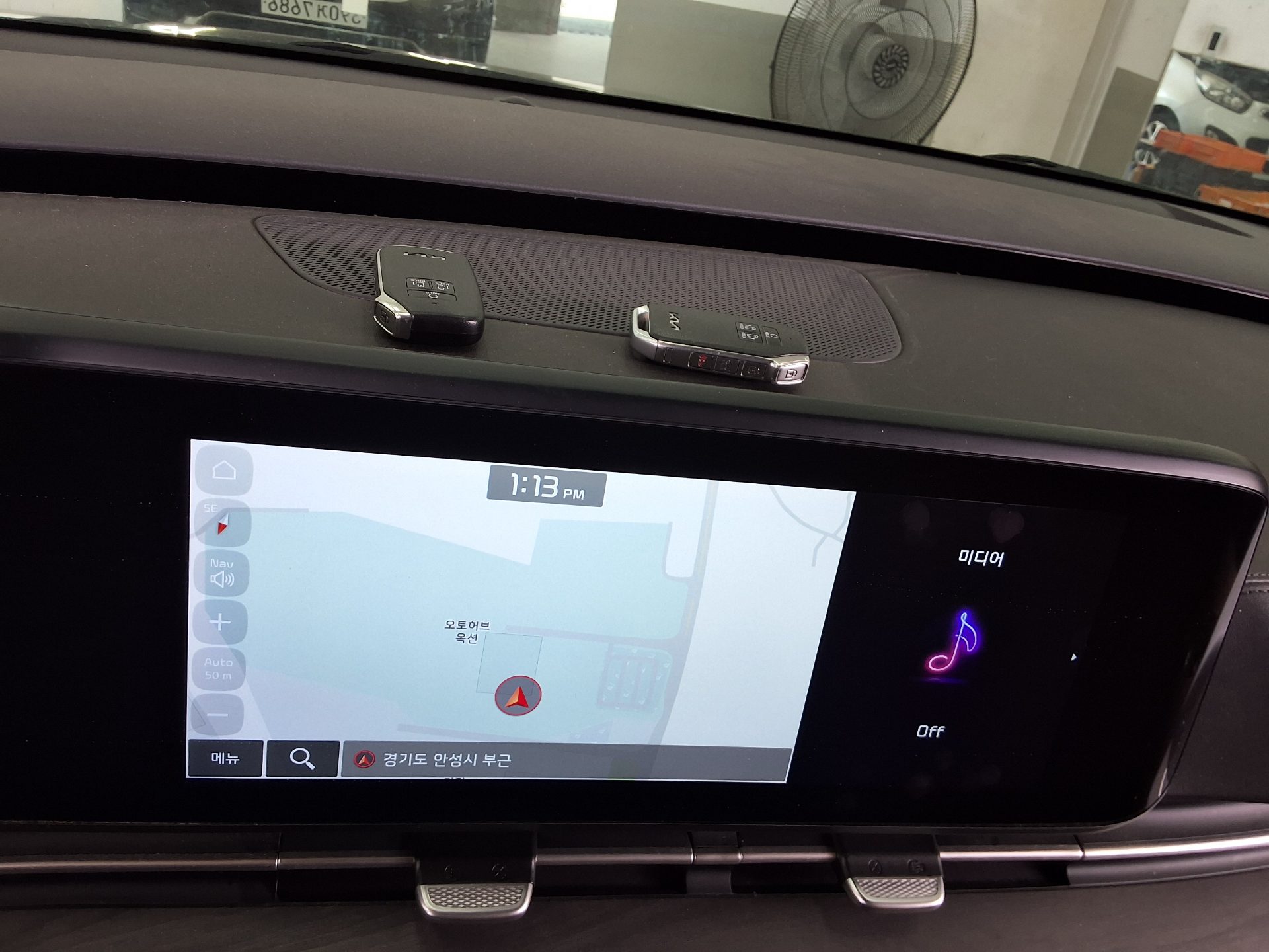 2023 - kia carnival