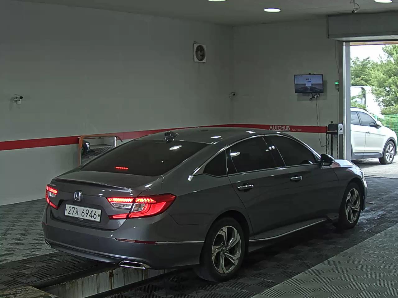 2018 - honda accord