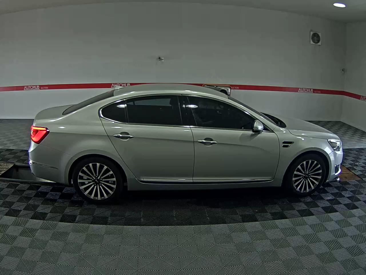 2013 - kia k7