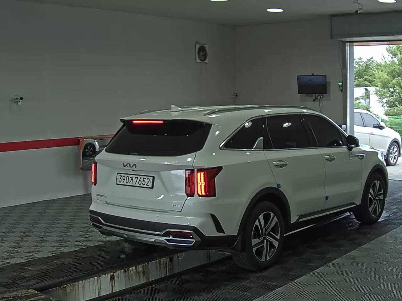 2023 - kia sorento