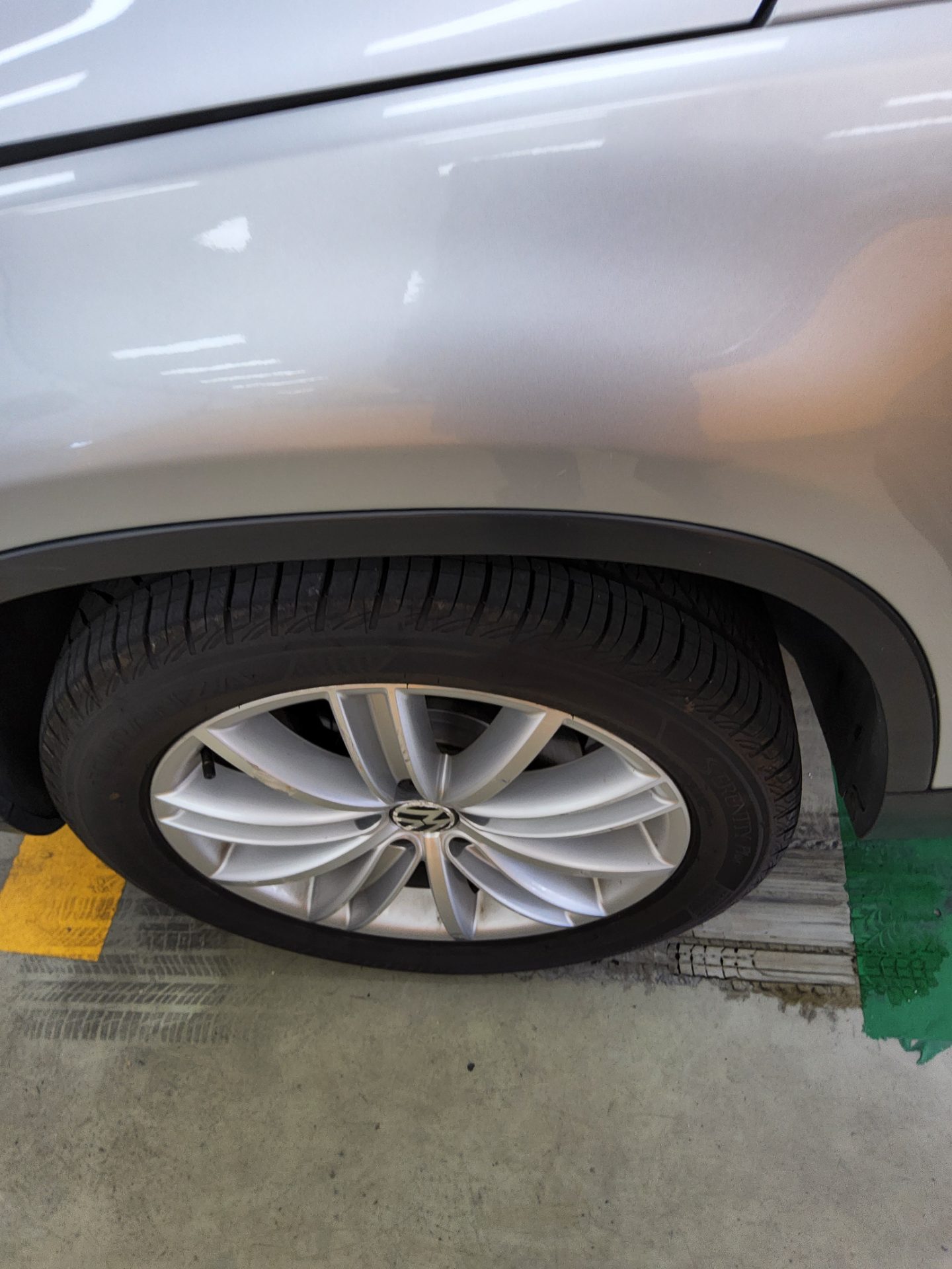 2012 - volkswagen tiguan
