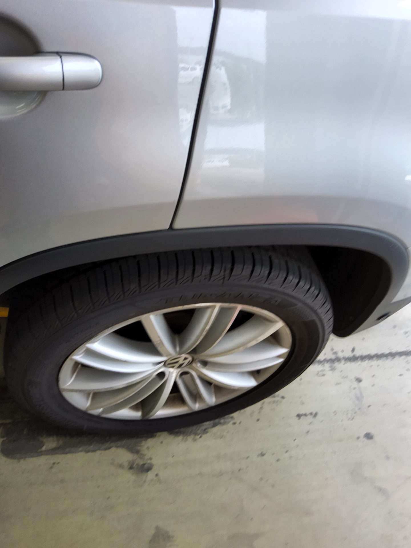 2012 - volkswagen tiguan