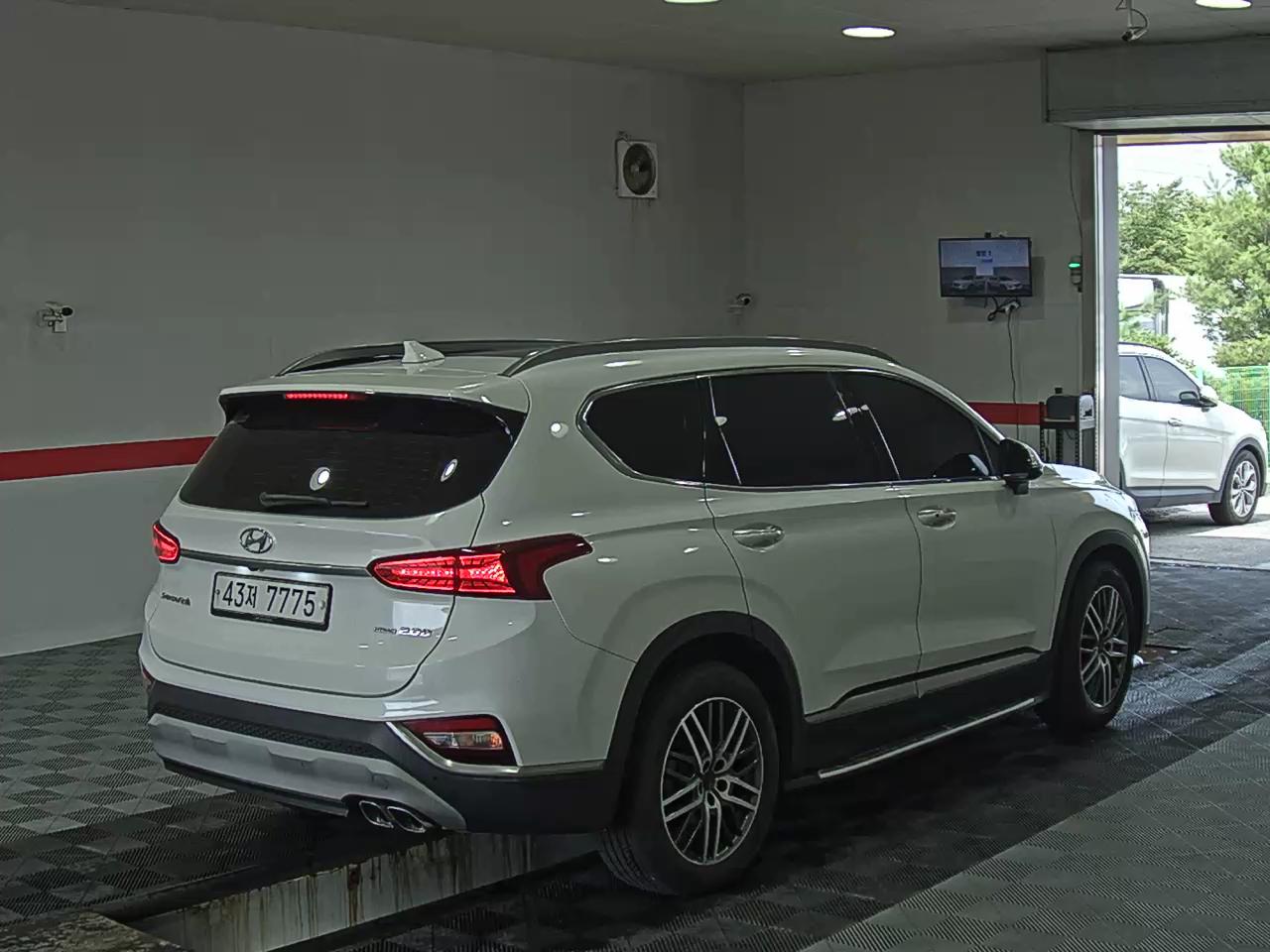 2019 - hyundai santa fe