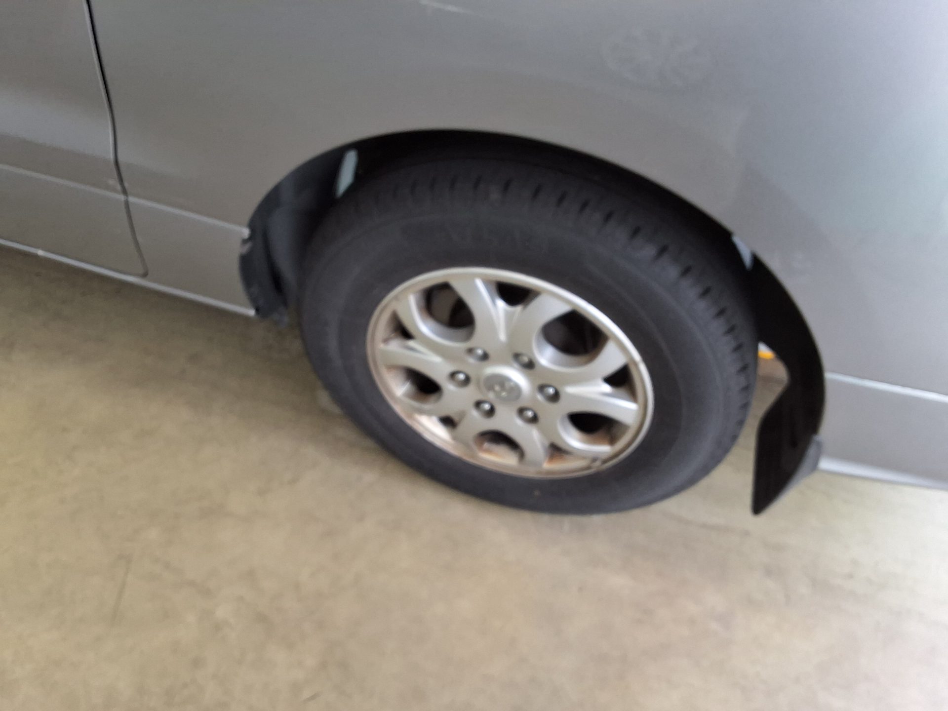2012 - hyundai grand starex