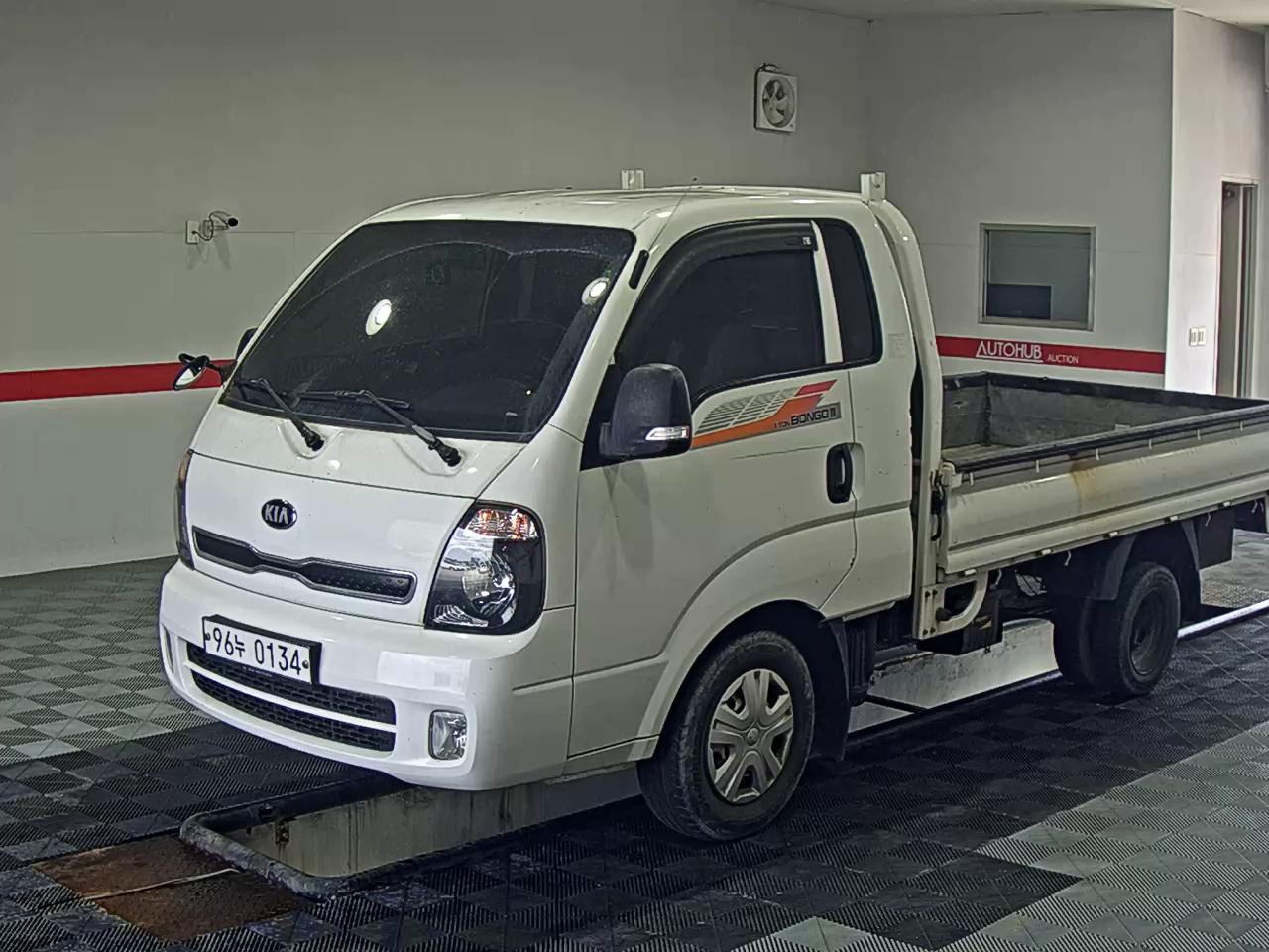 KIA BONGO III CARGO LPi KING CAB EXTRA WHEELBASE