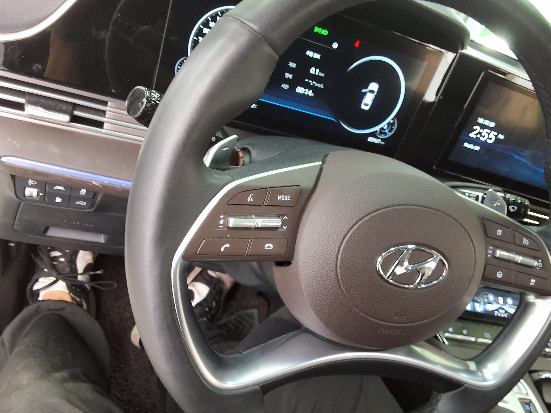 2022 - hyundai grandeur