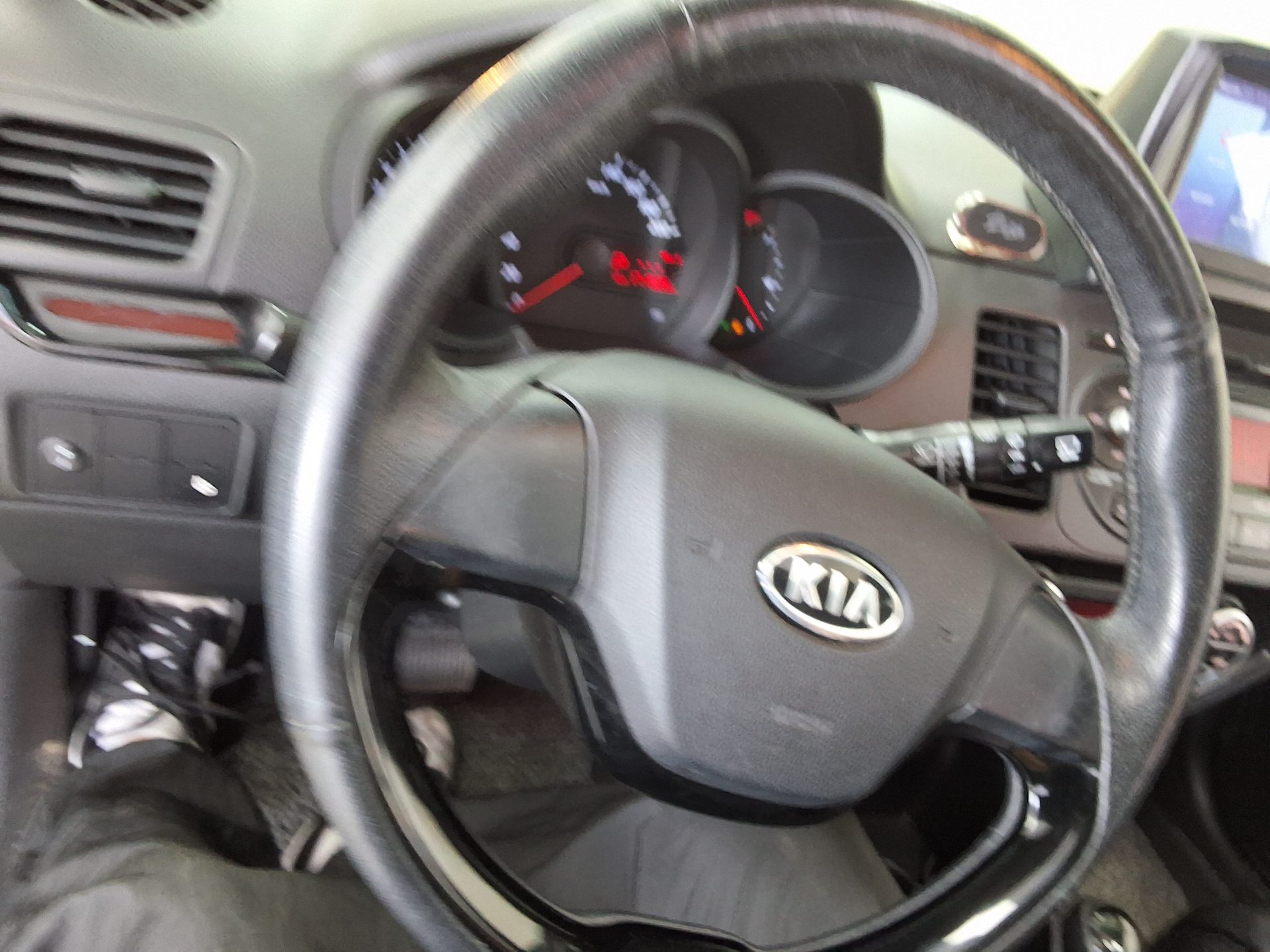 2012 - kia morning