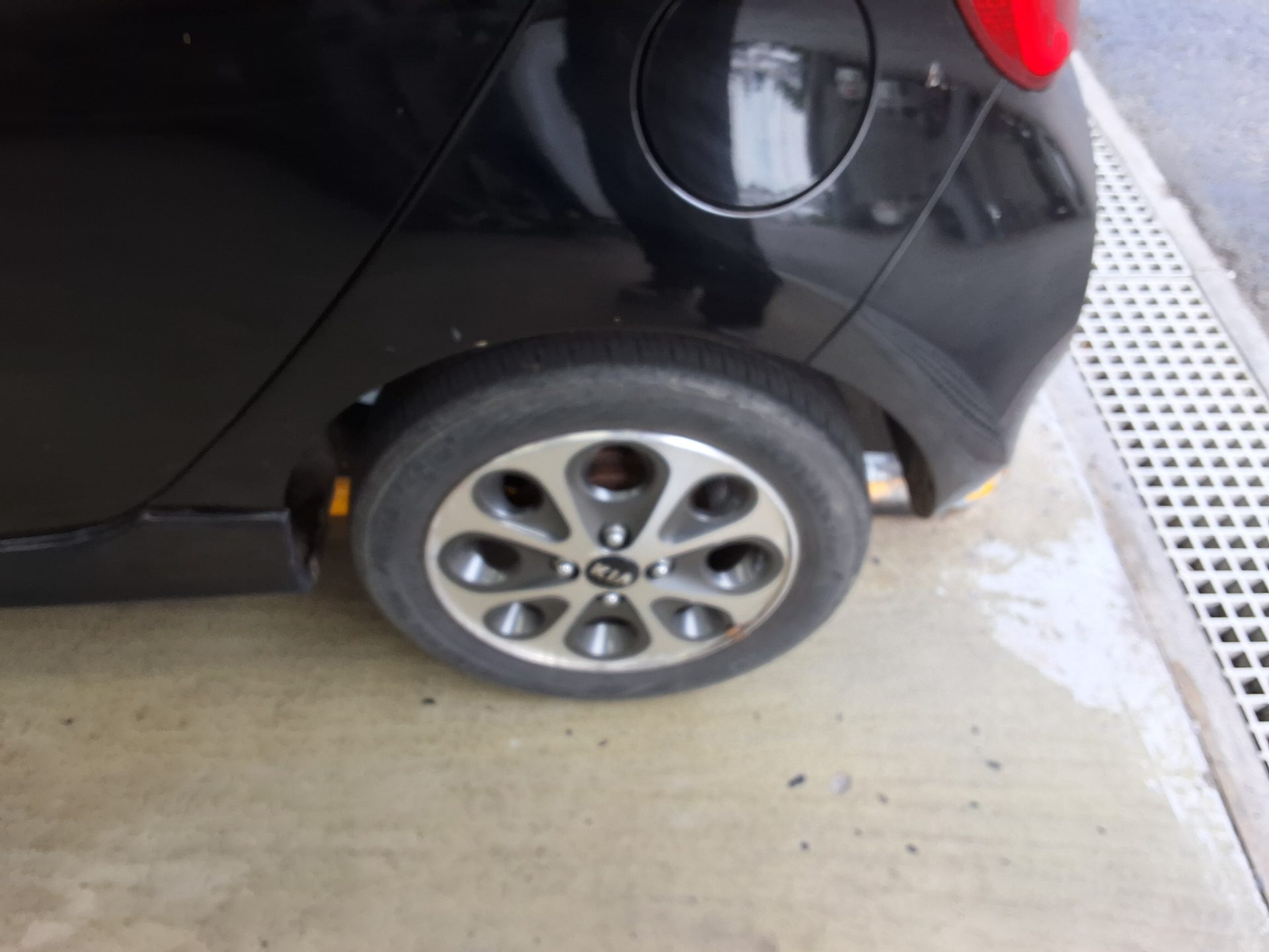 2012 - kia morning