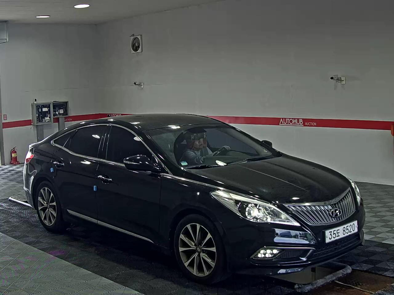 2015 - hyundai grandeur