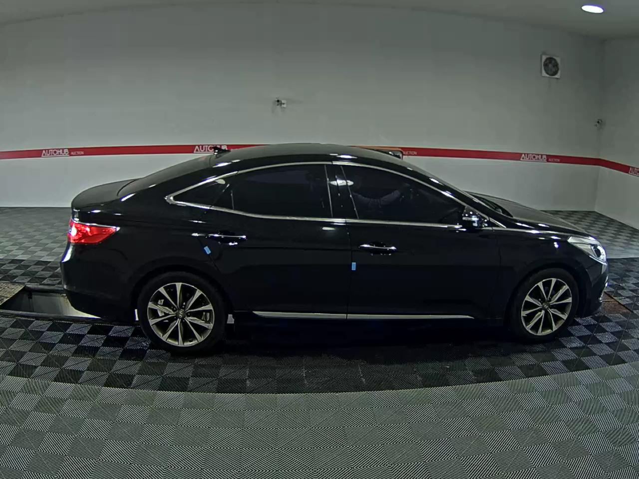 2015 - hyundai grandeur