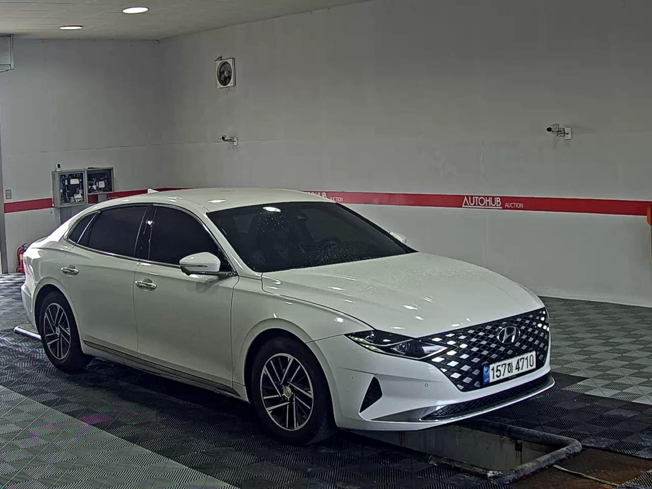 2022 - hyundai grandeur