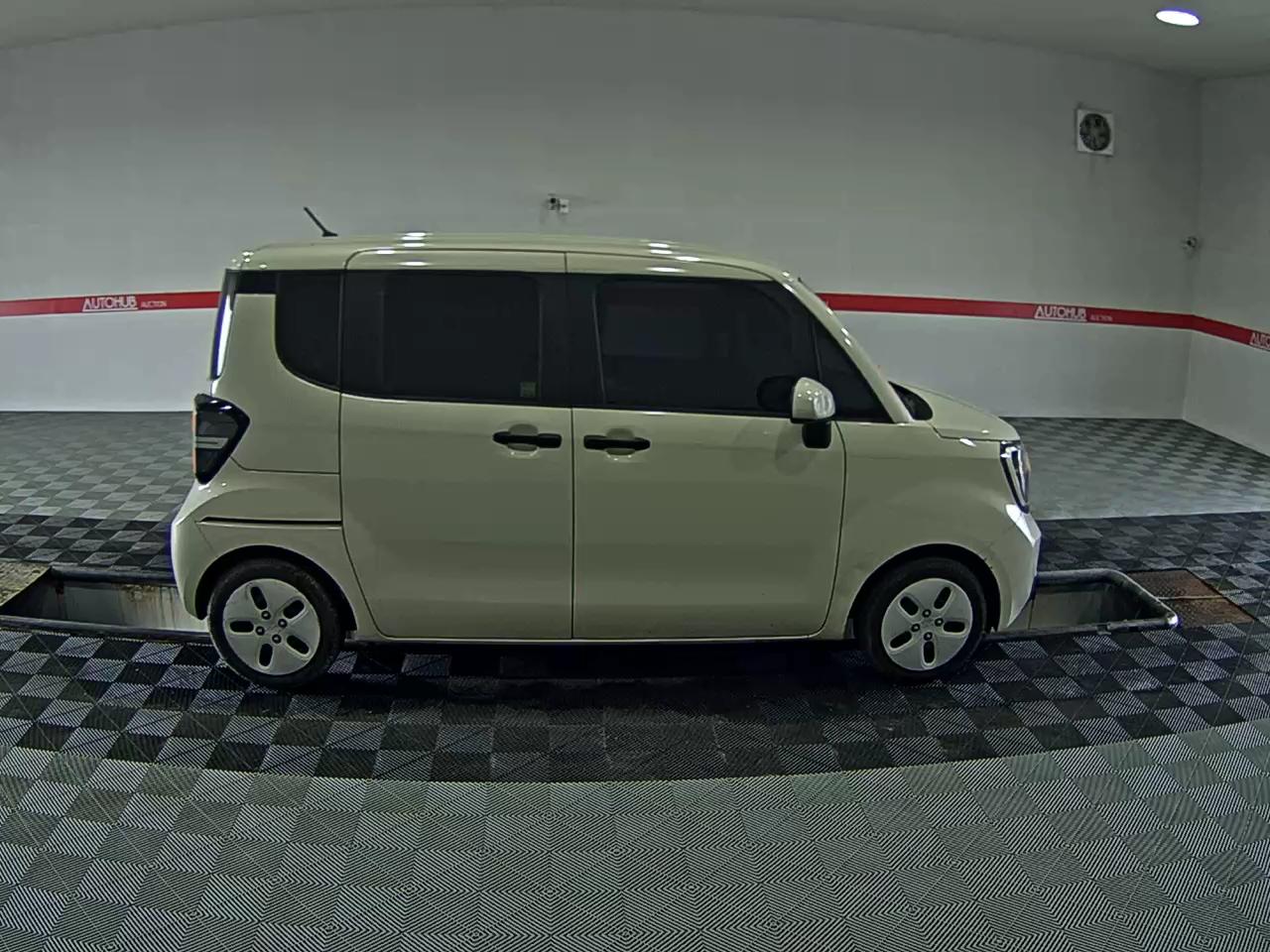 2023 - kia ray