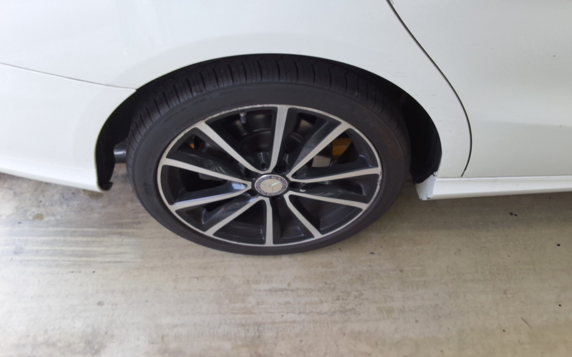 2015 - mercedes-benz cla200