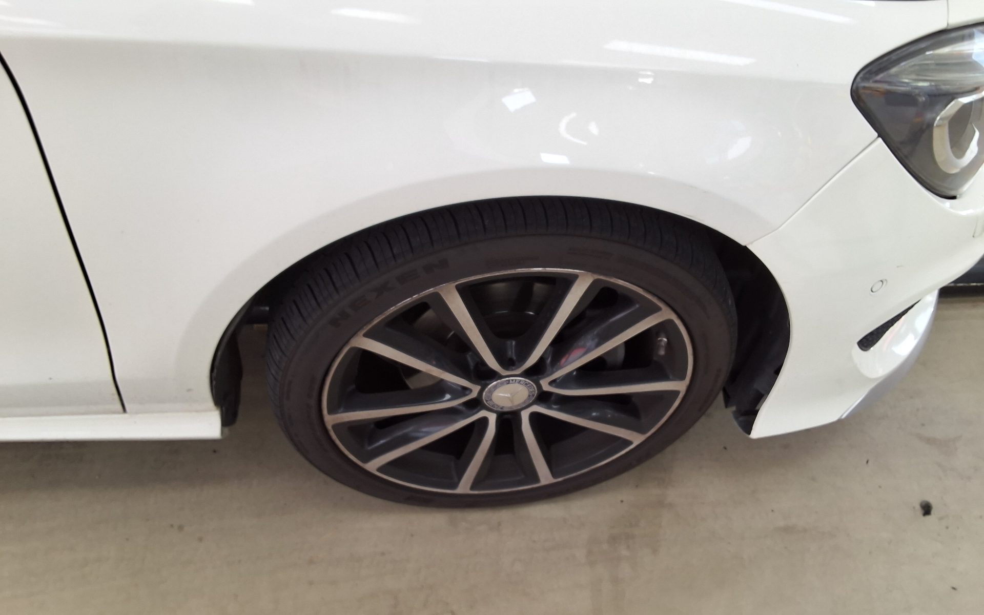 2015 - mercedes-benz cla200