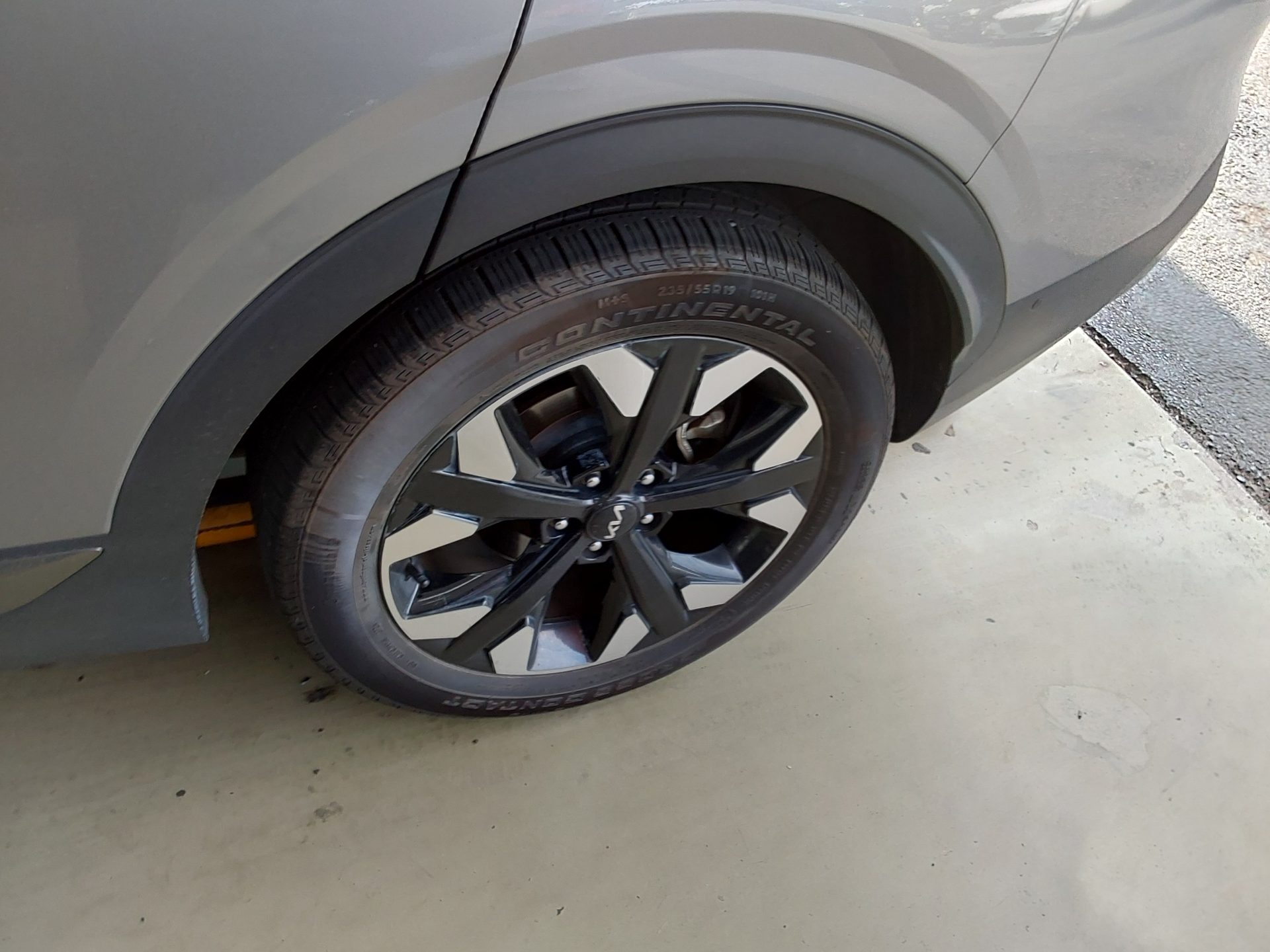 2024 - kia sportage