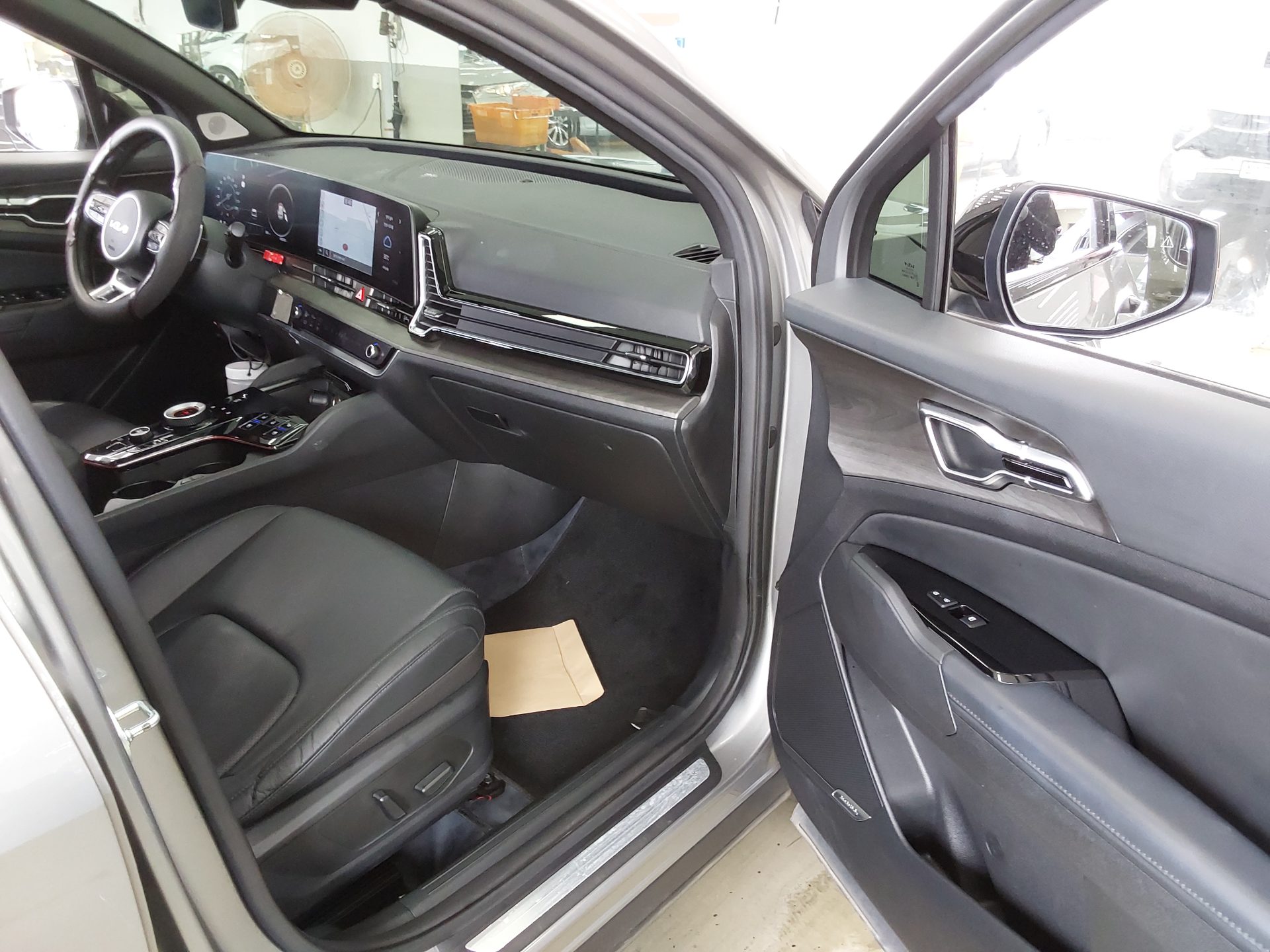 2024 - kia sportage