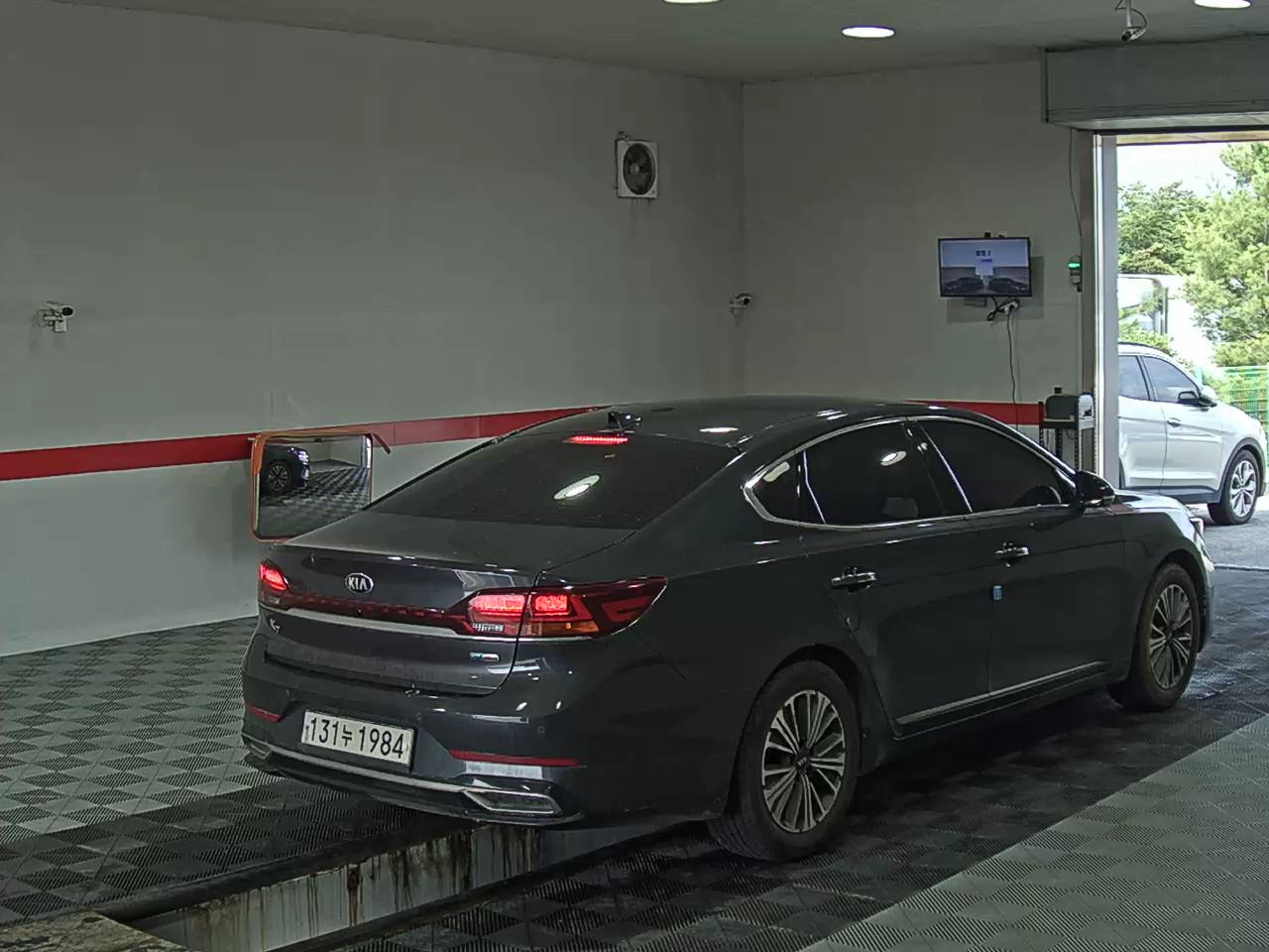 2020 - kia k7