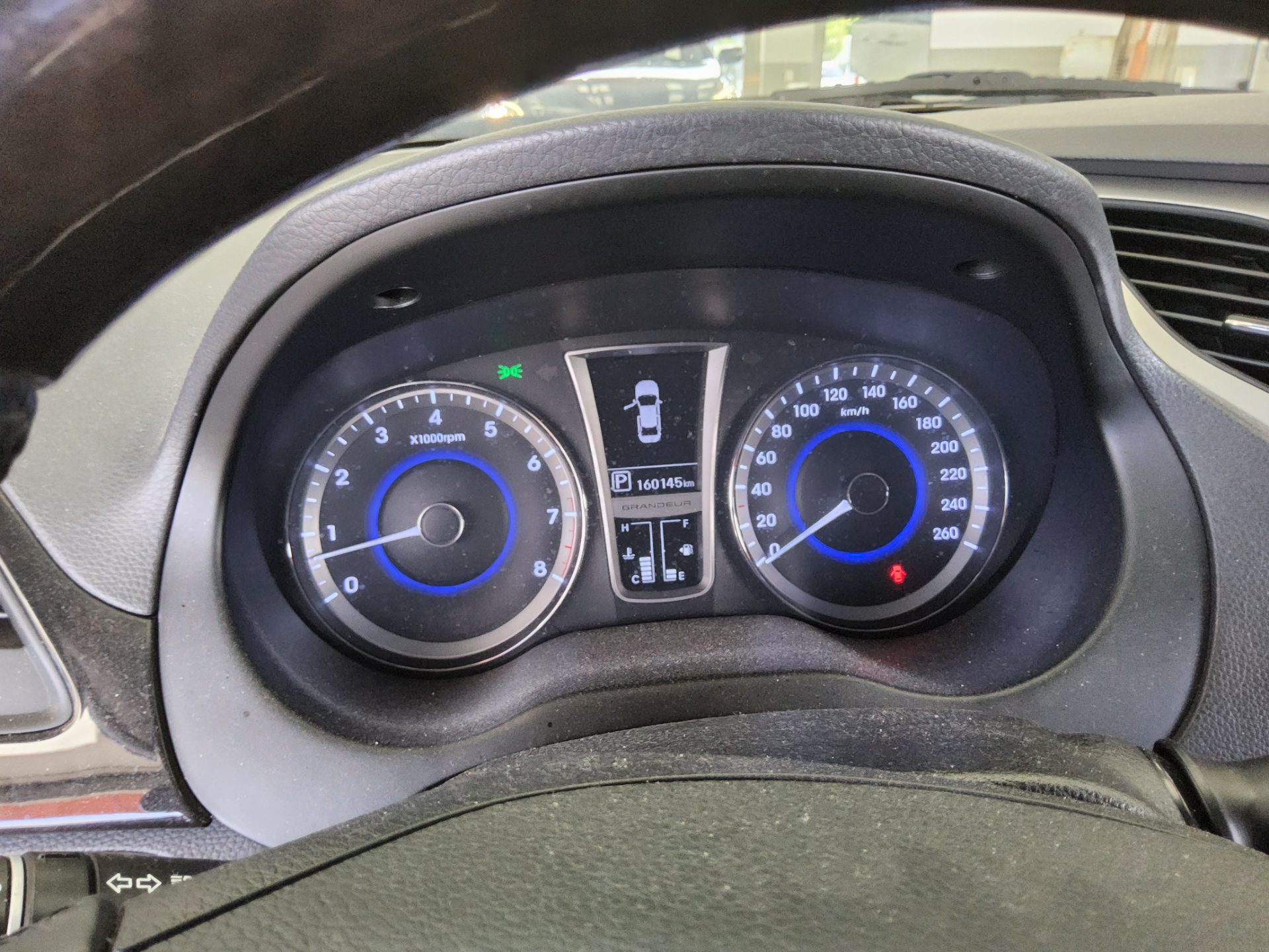 2012 - hyundai grandeur