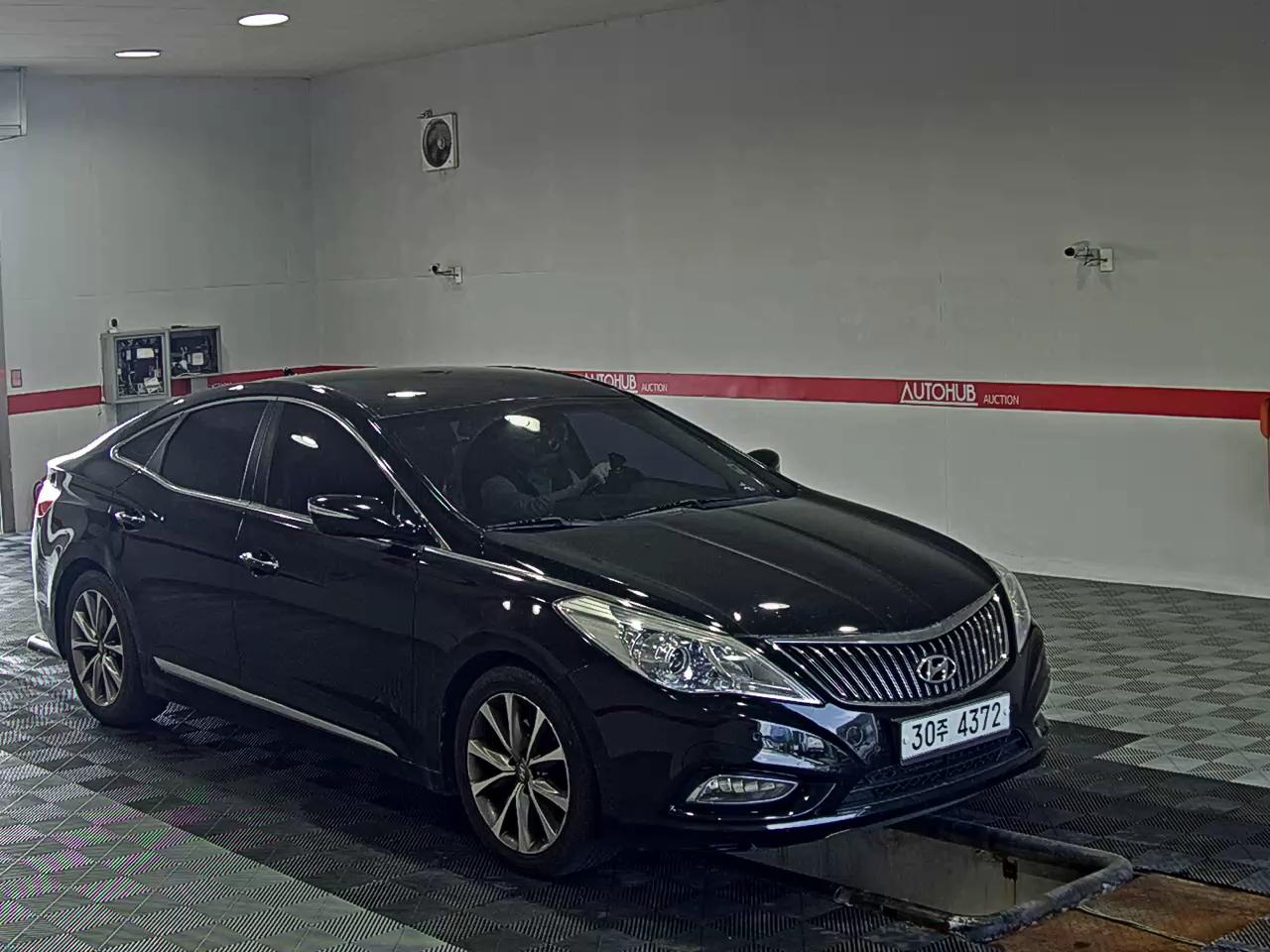 2012 - hyundai grandeur