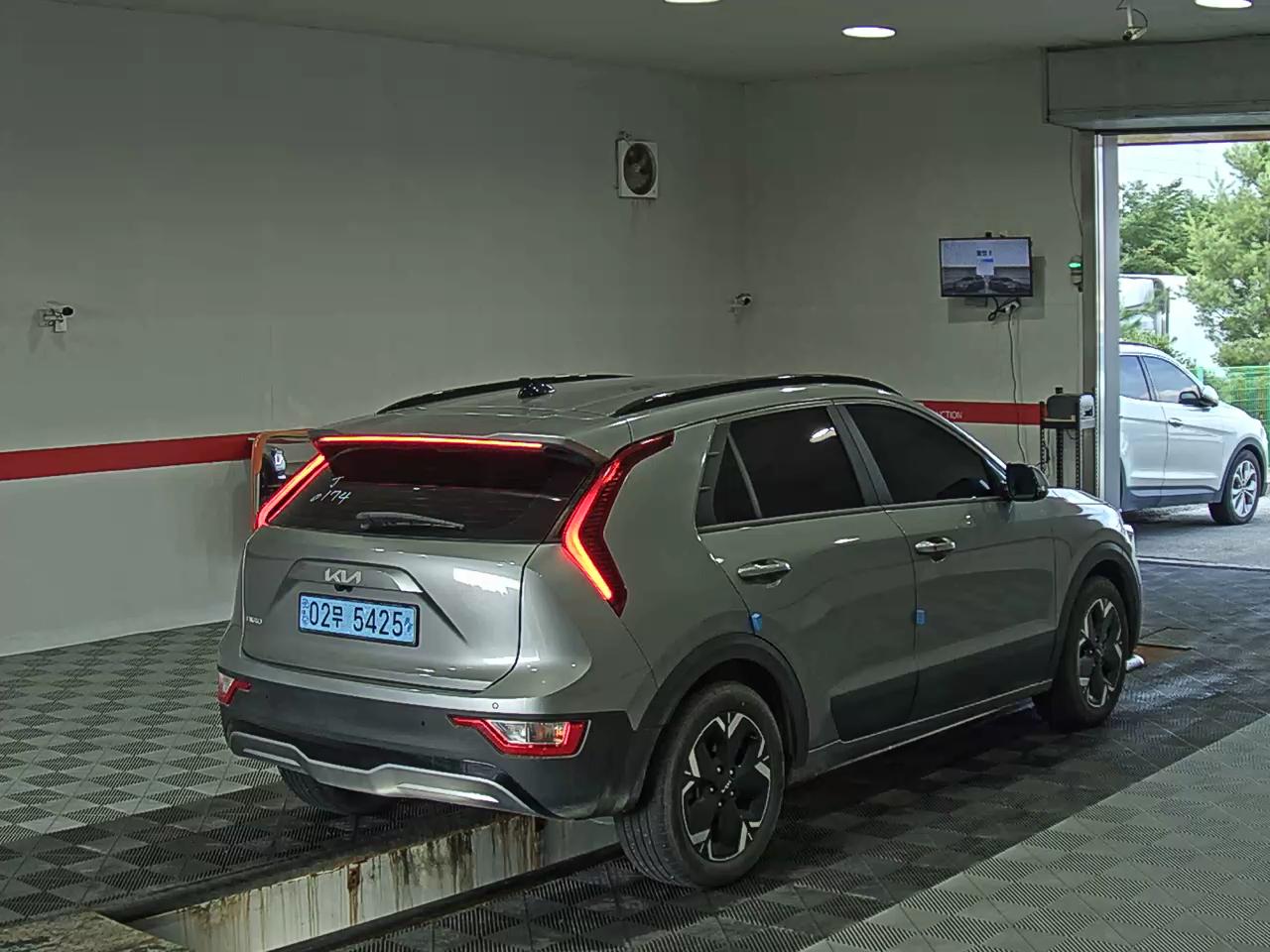 2024 - kia niro