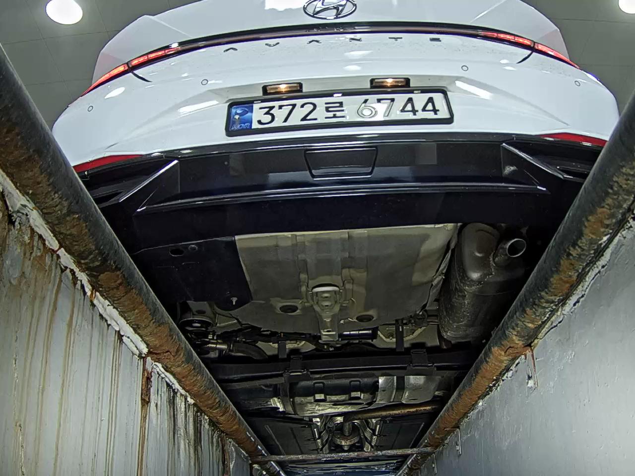 2021 - hyundai avante