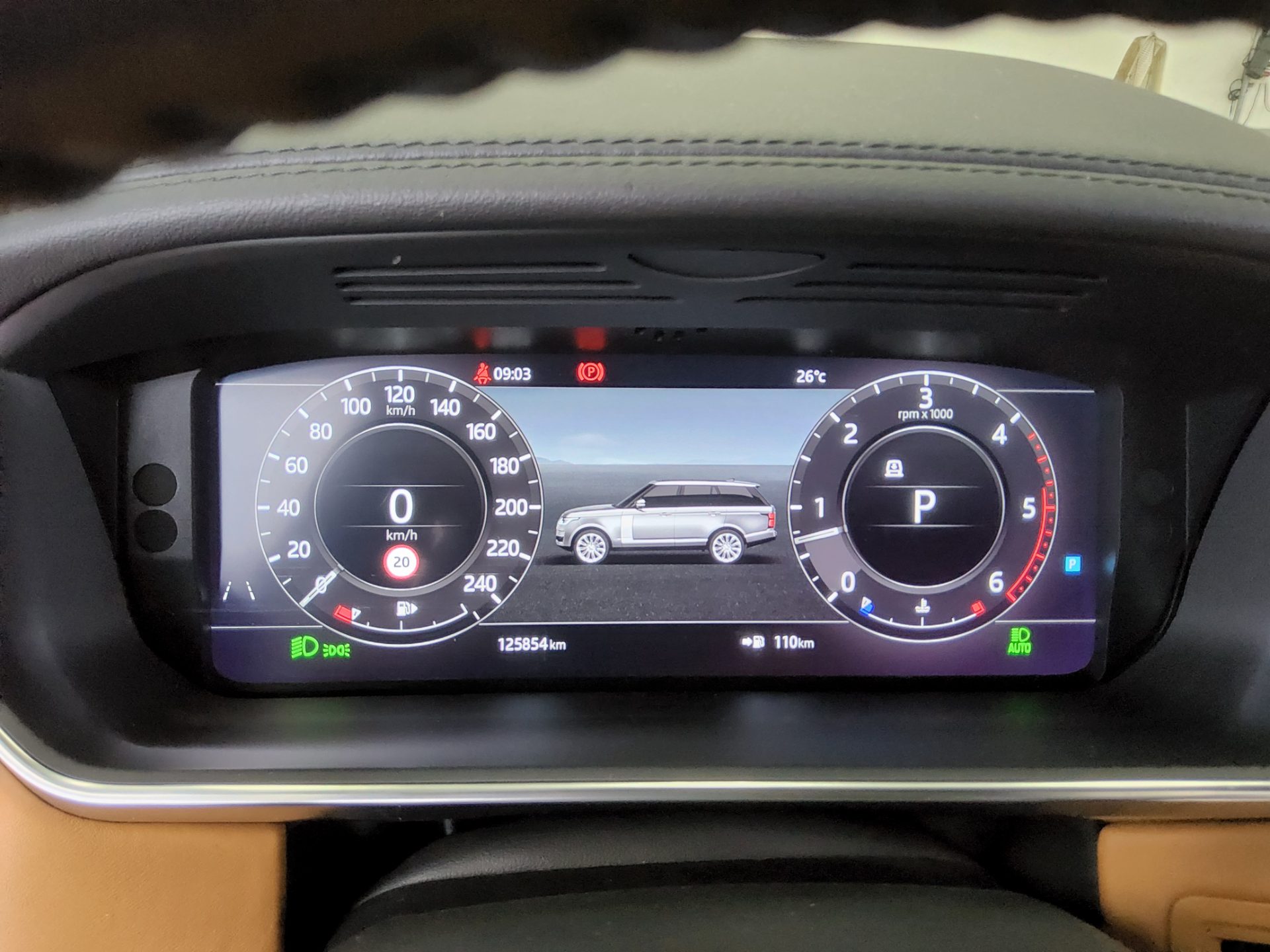 2018 - land rover range rover