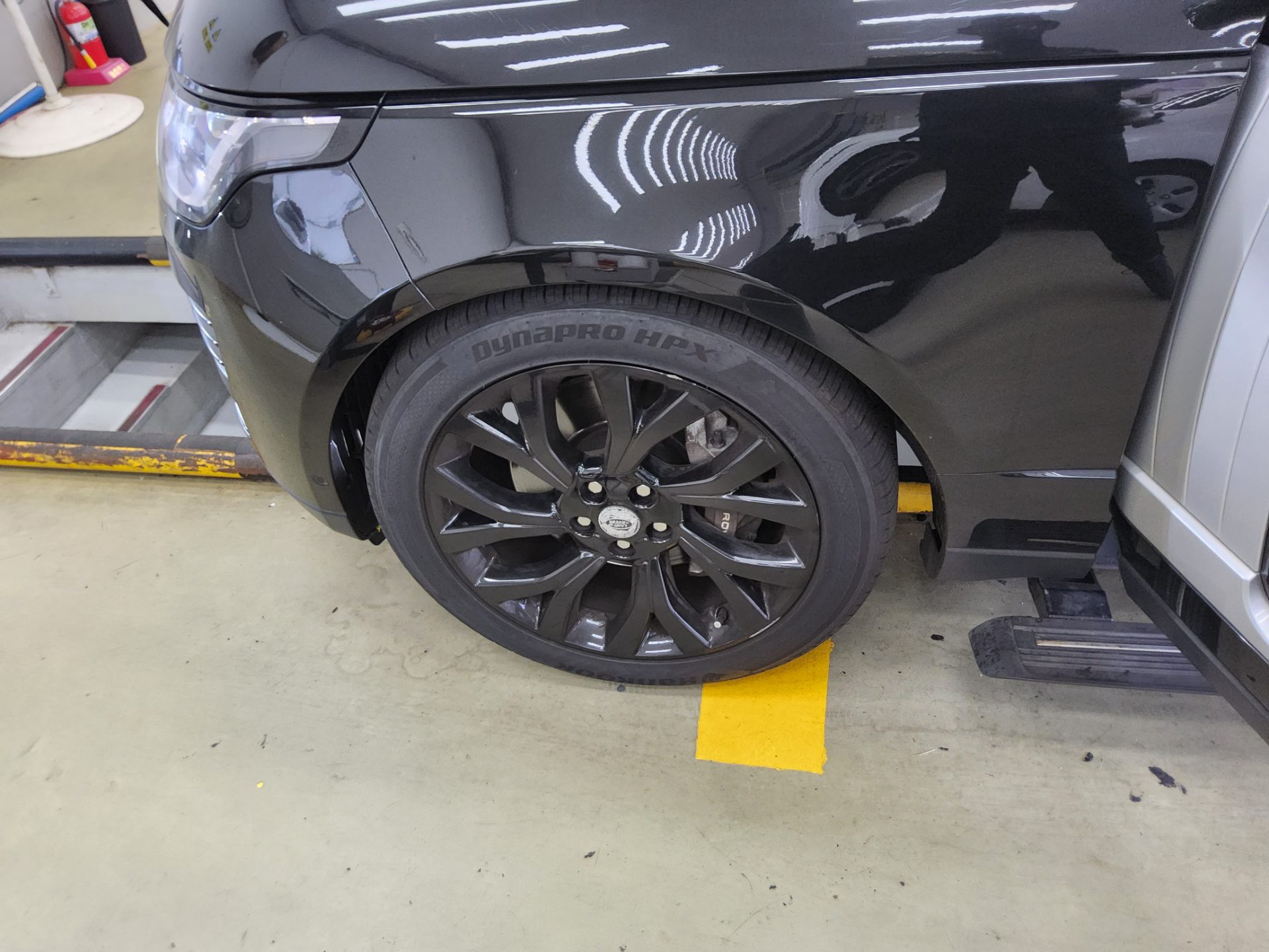 2018 - land rover range rover