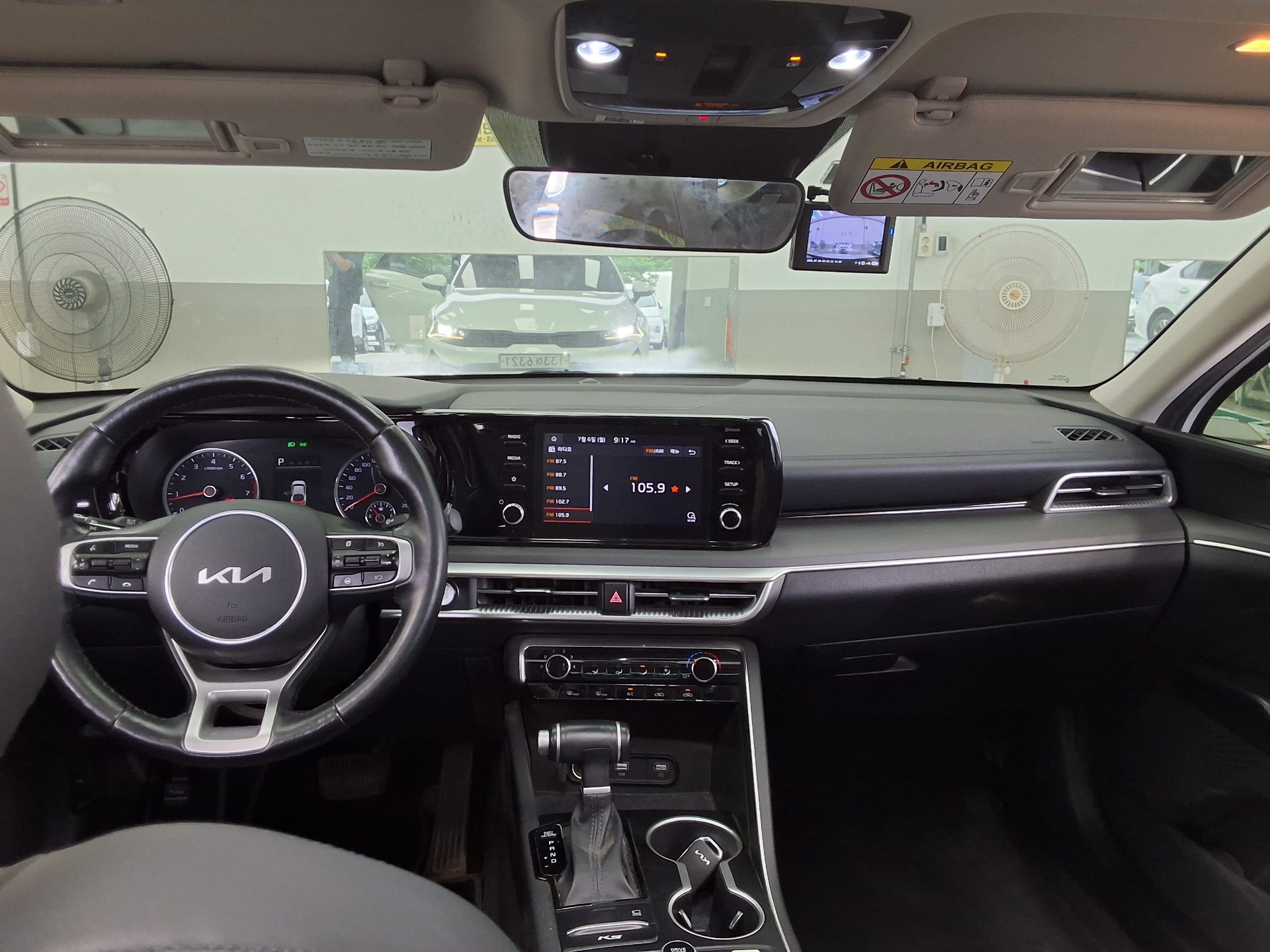 2022 - kia k5