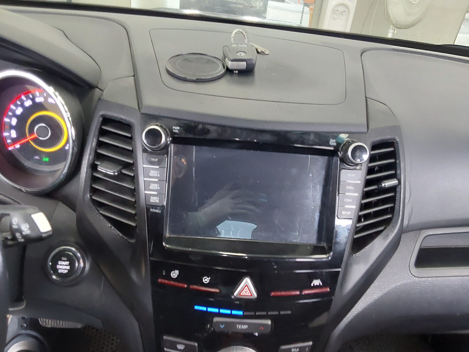 2018 - ssangyong tivoli