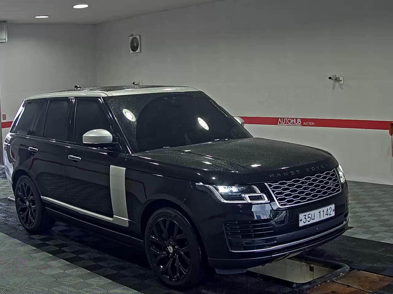 2018 - land rover range rover