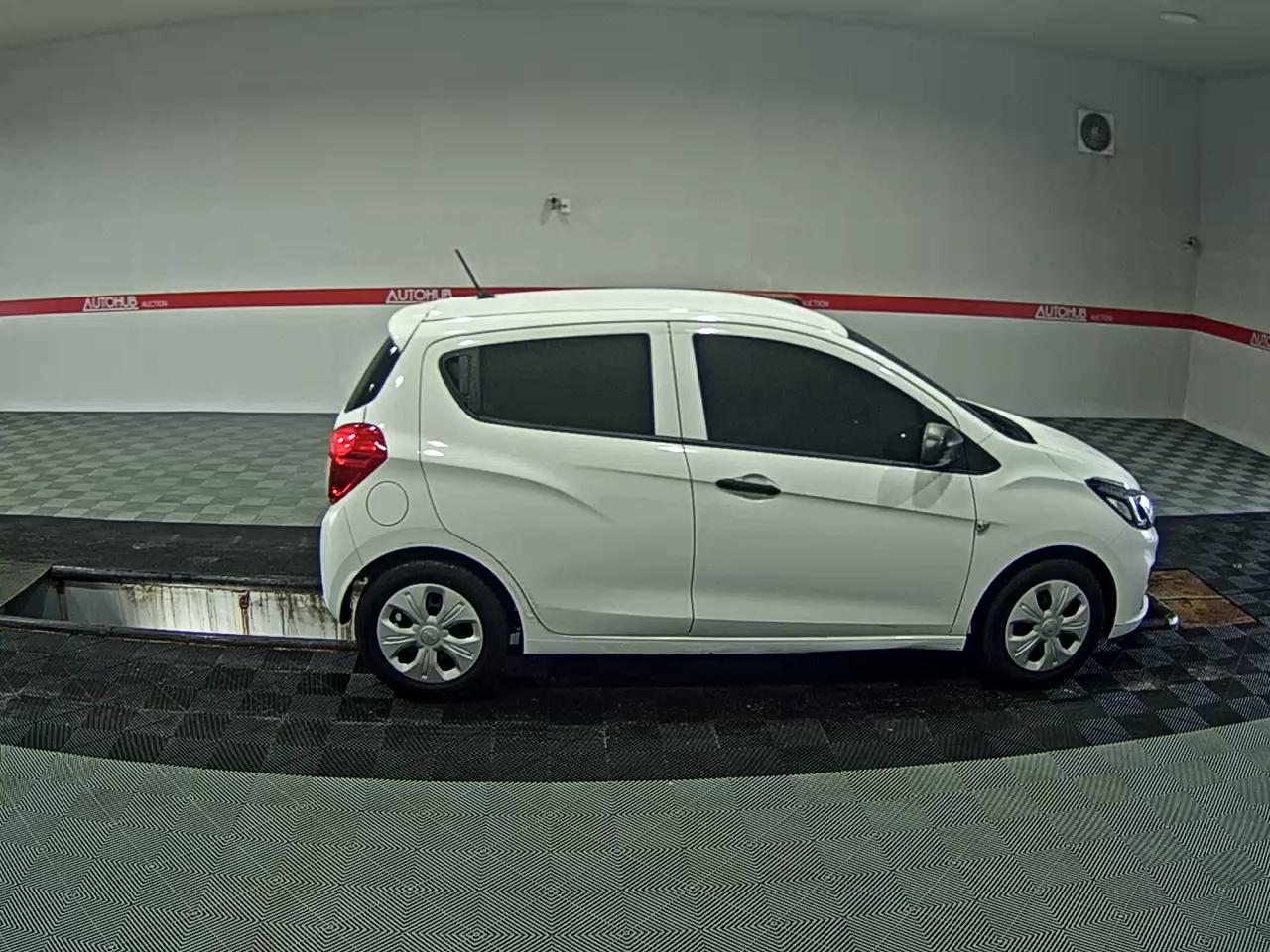 2020 - chevrolet spark
