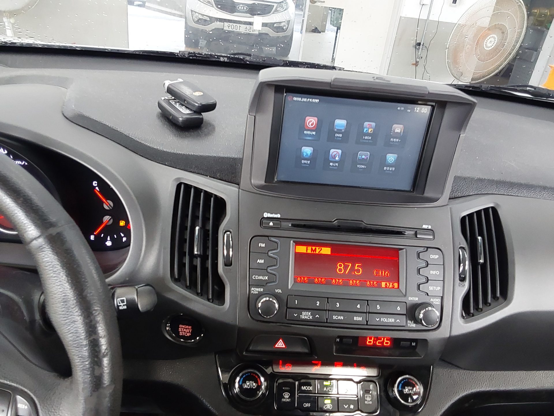 2012 - kia sportage
