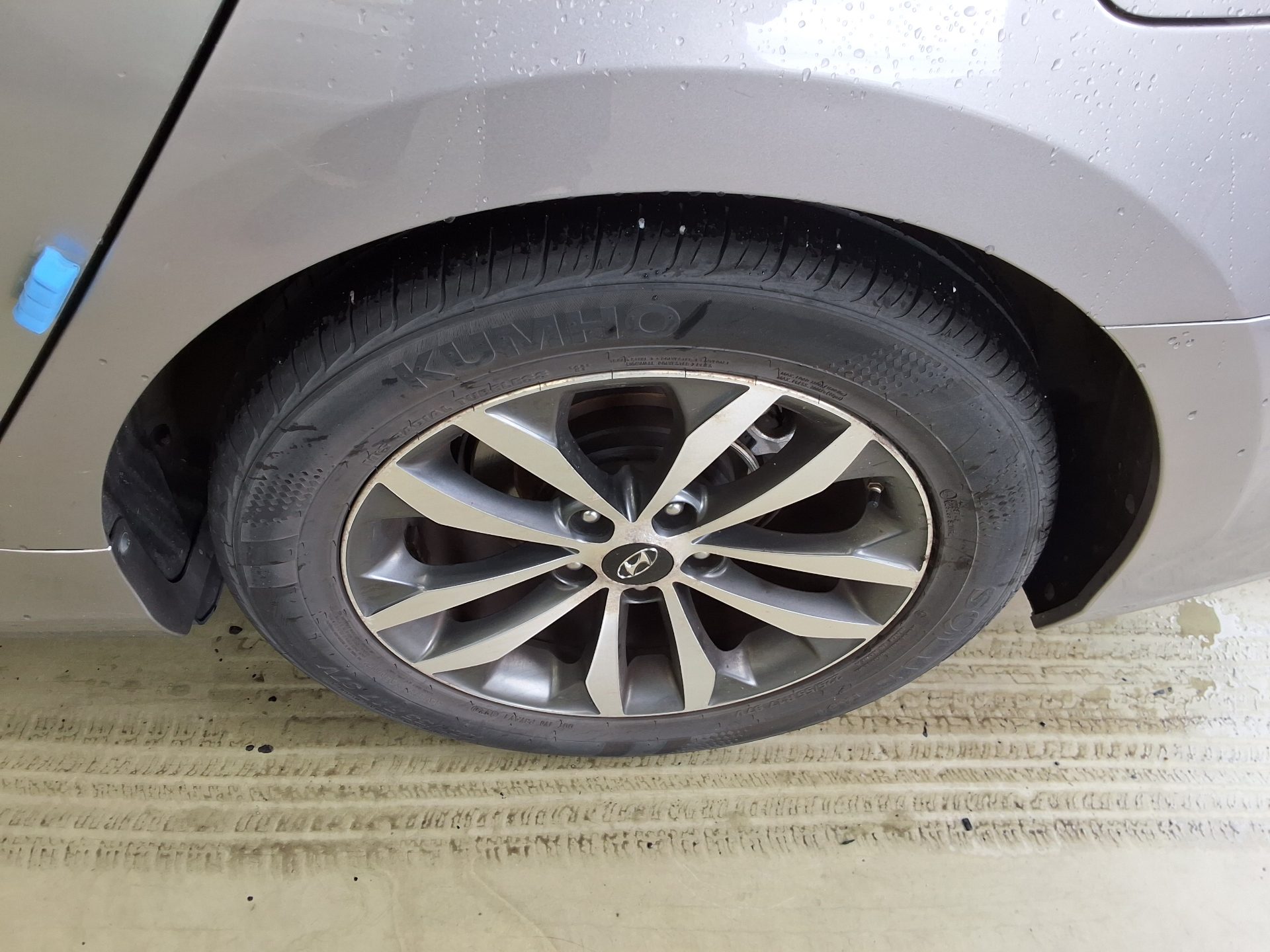2012 - hyundai grandeur