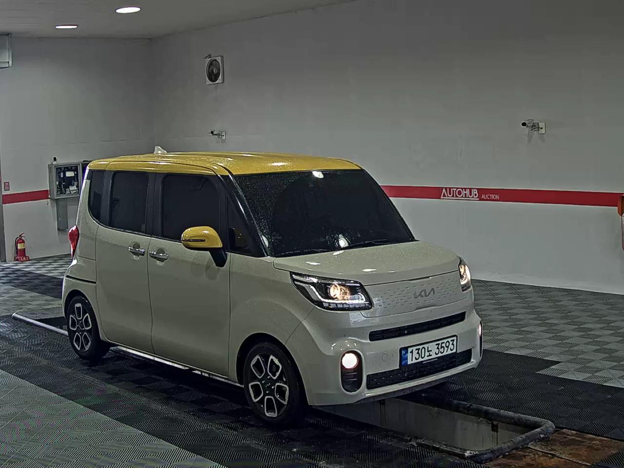 2022 - kia ray