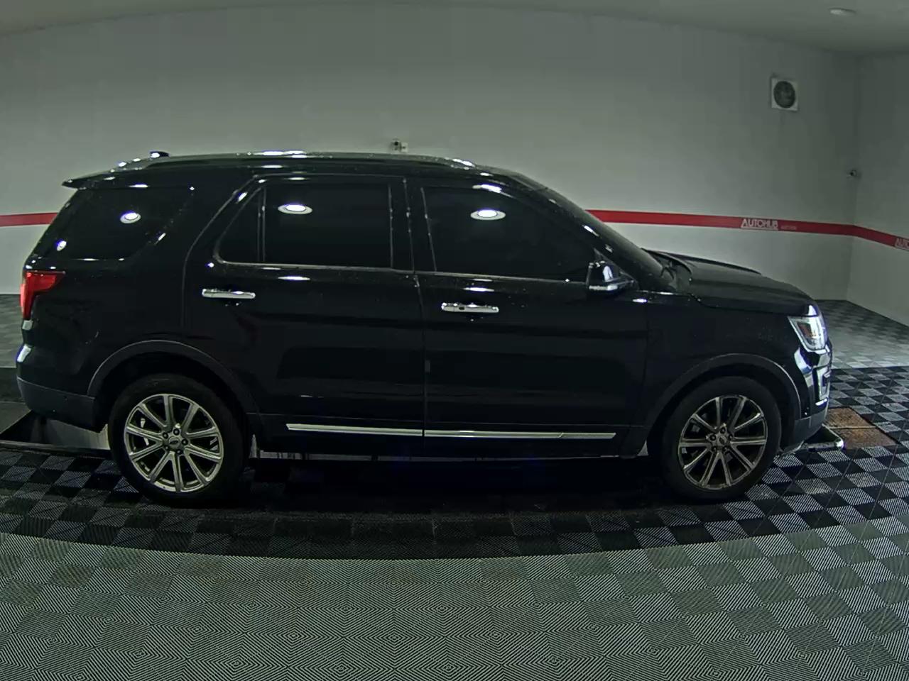 2016 - ford explorer