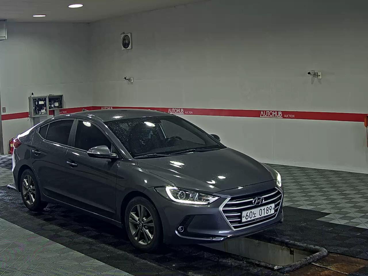 2016 - hyundai avante