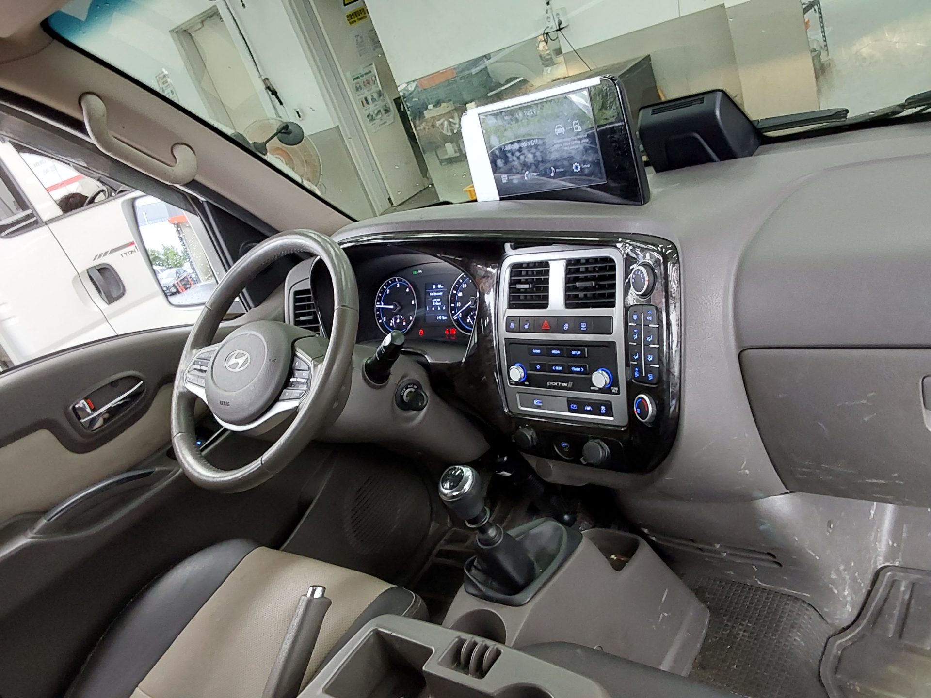 2024 - hyundai porter