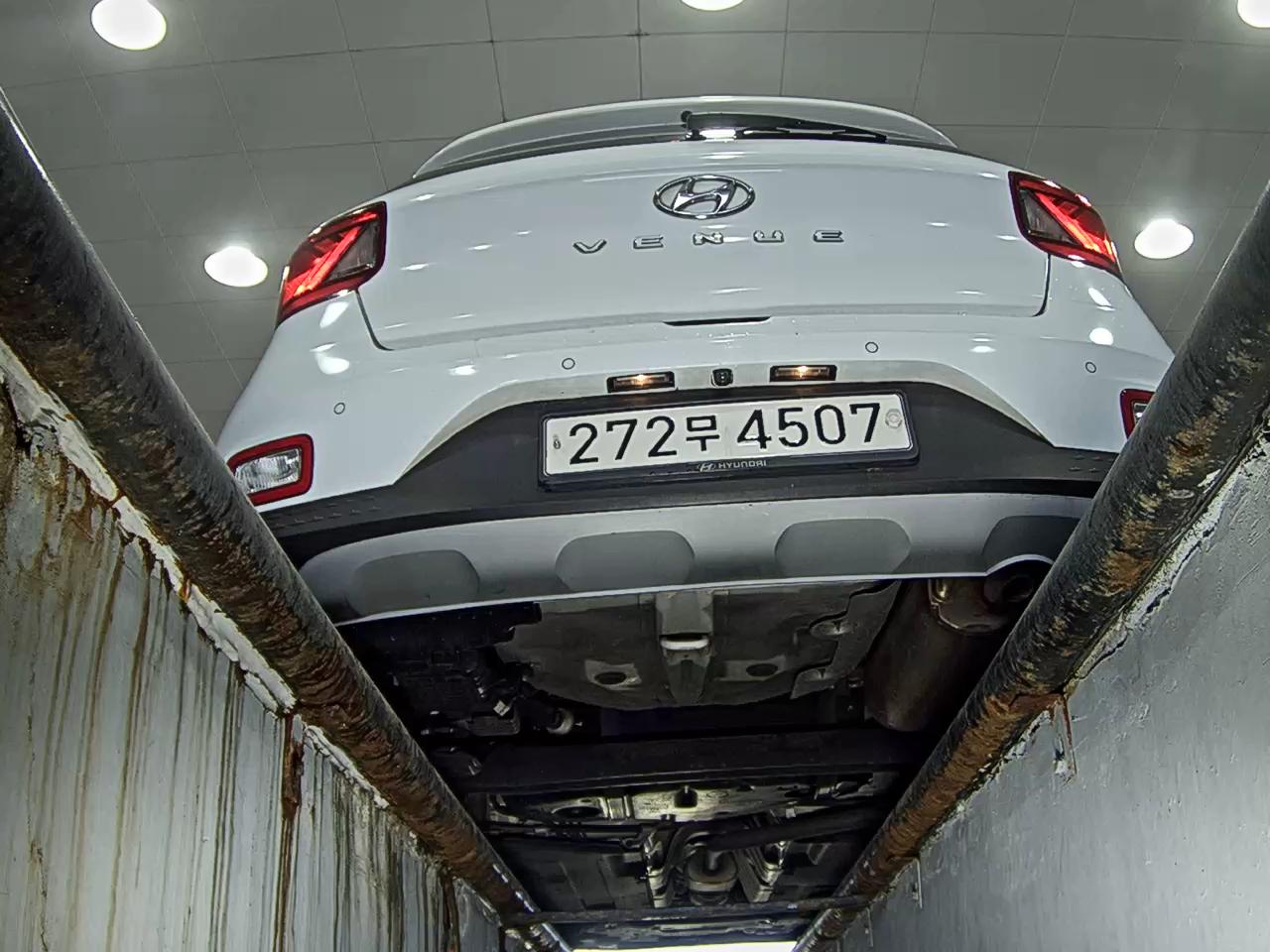 2021 - hyundai venue
