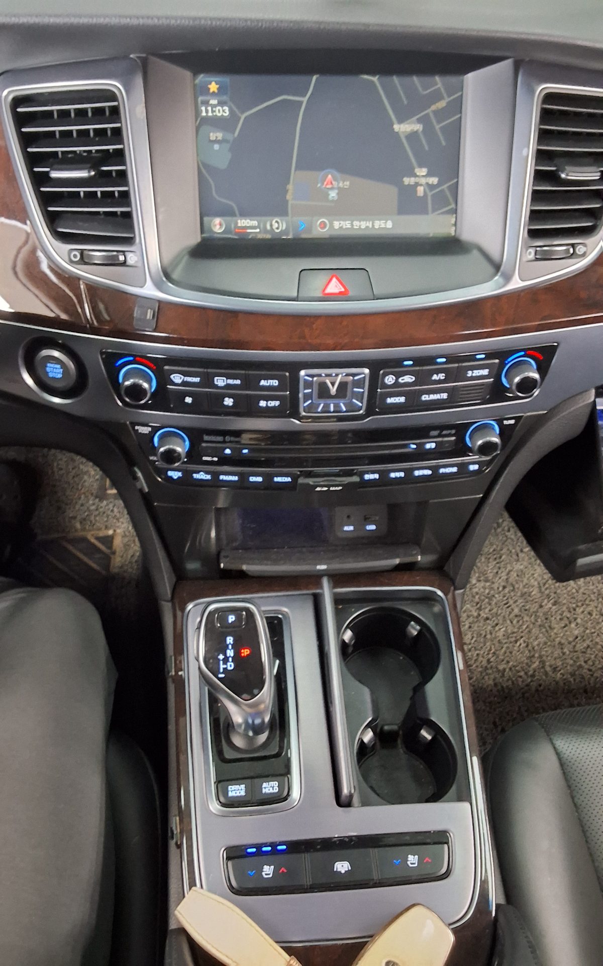 2015 - hyundai equus