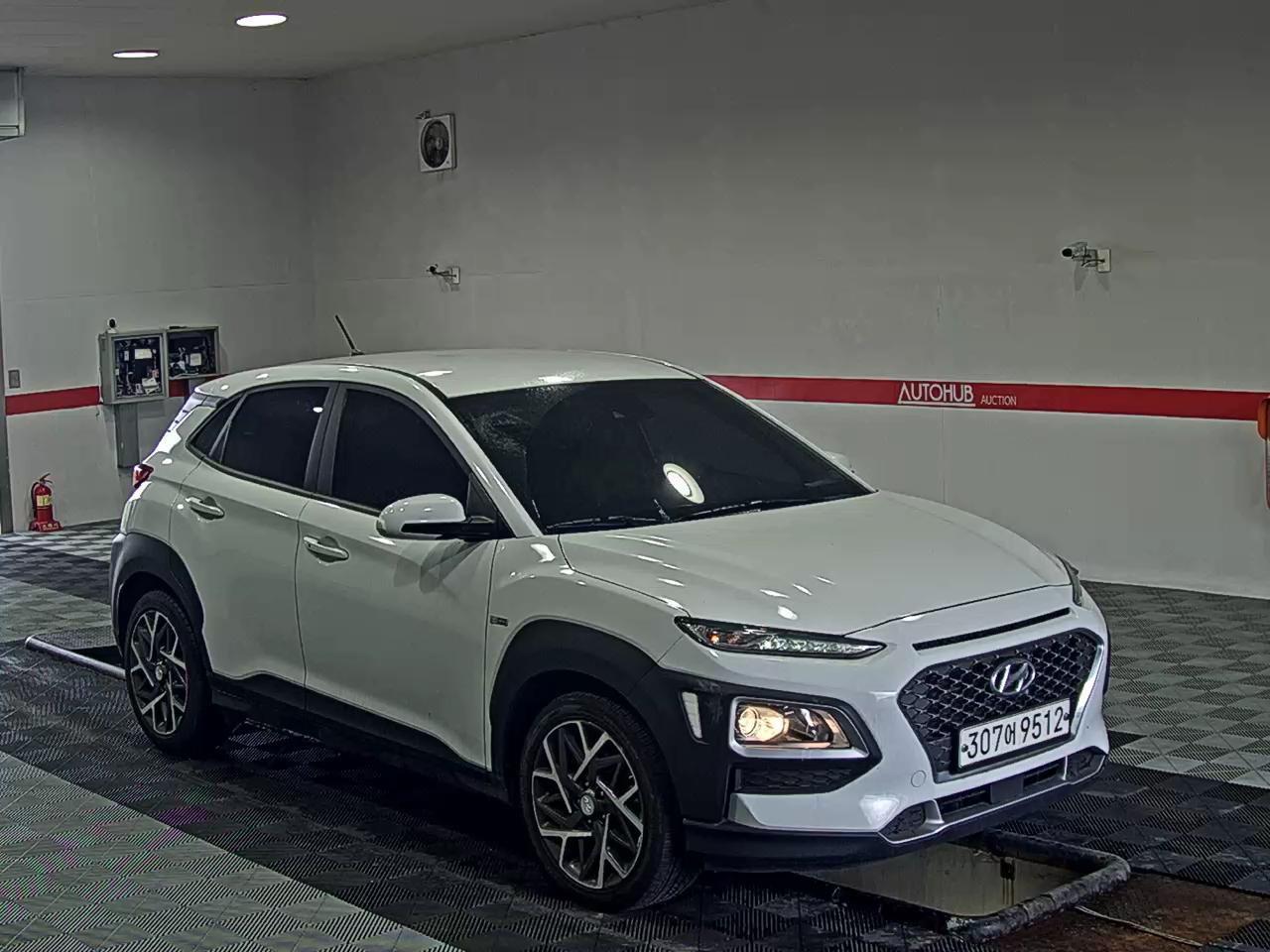 2020 - hyundai kona