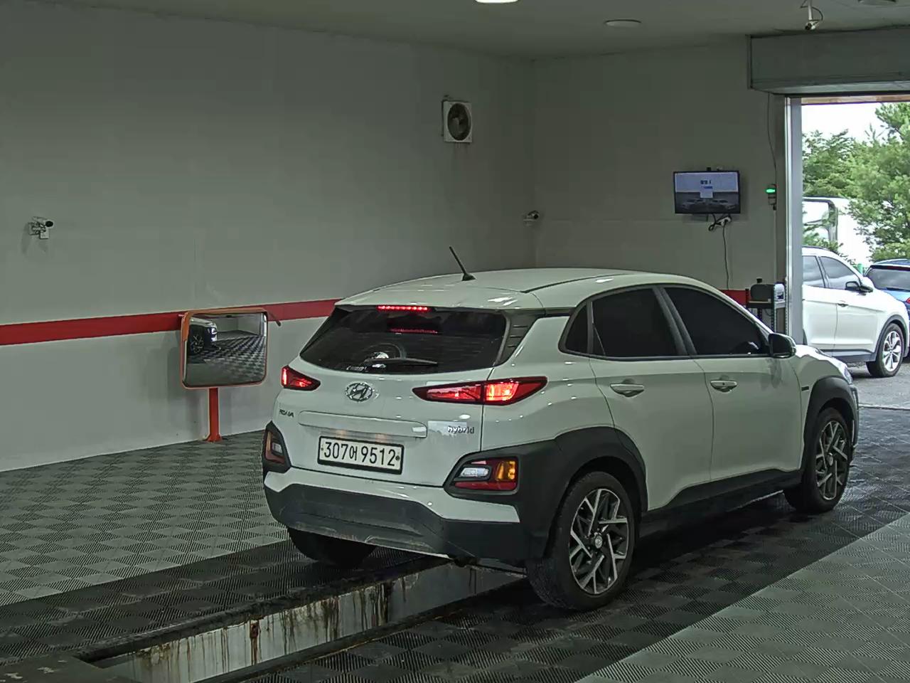 2020 - hyundai kona