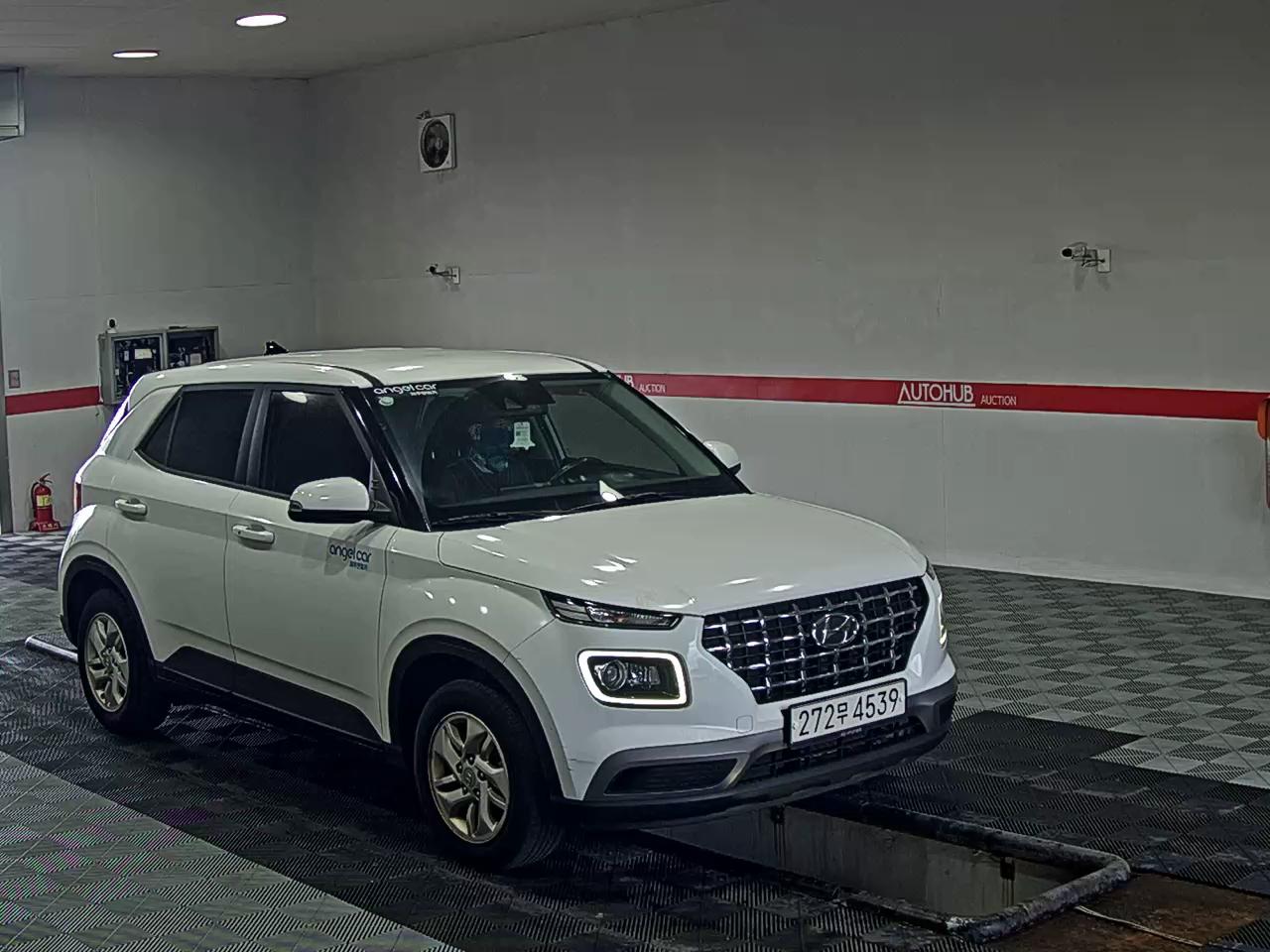 2021 - hyundai venue