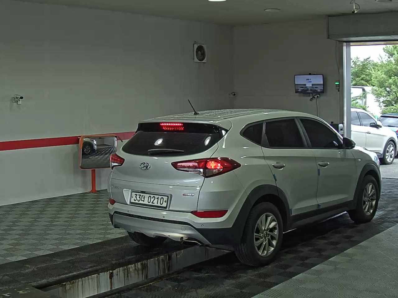 2017 - hyundai tucson