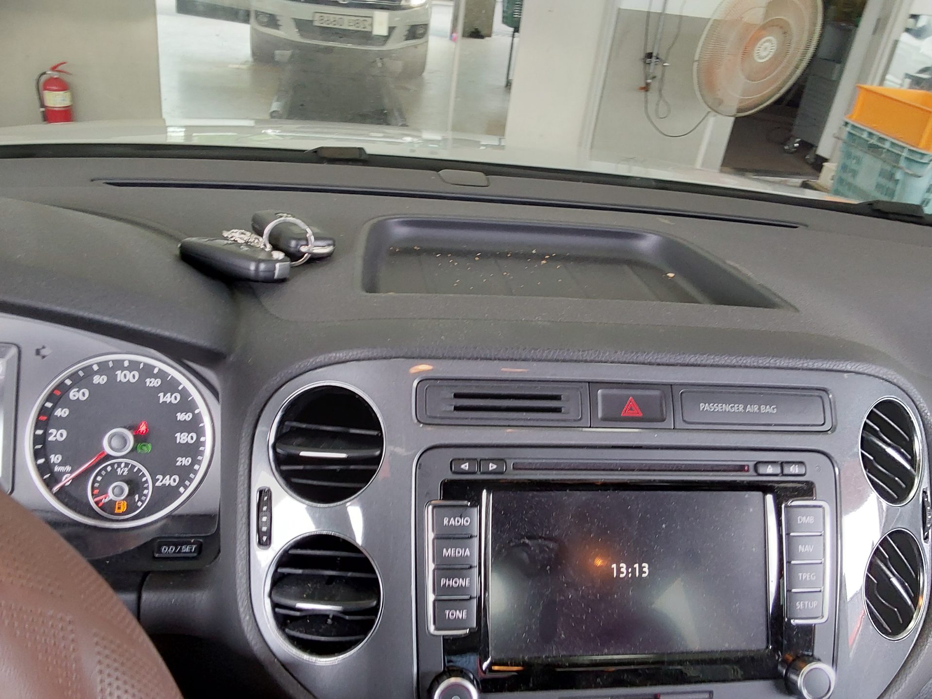 2016 - volkswagen tiguan