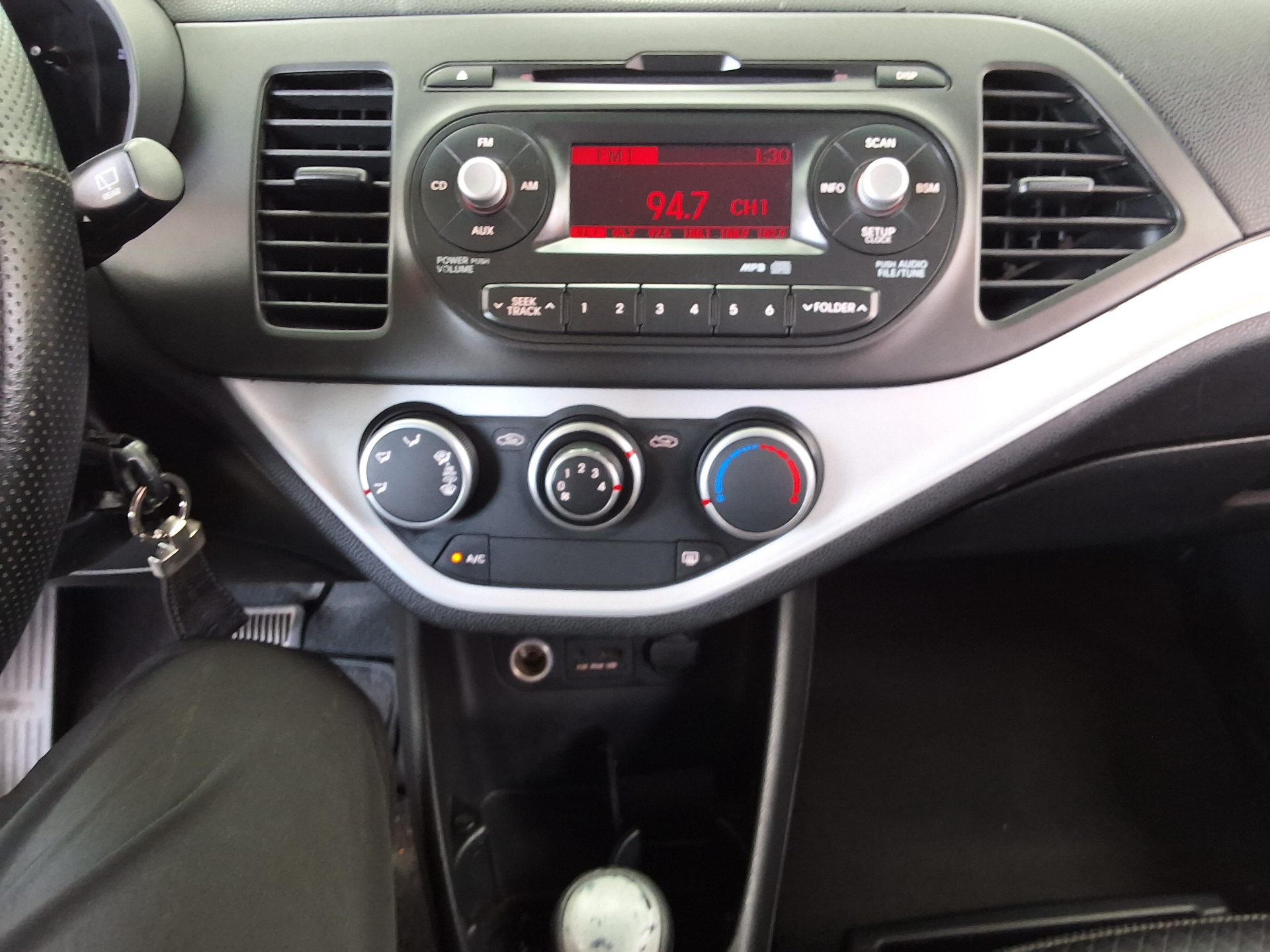 2012 - kia morning