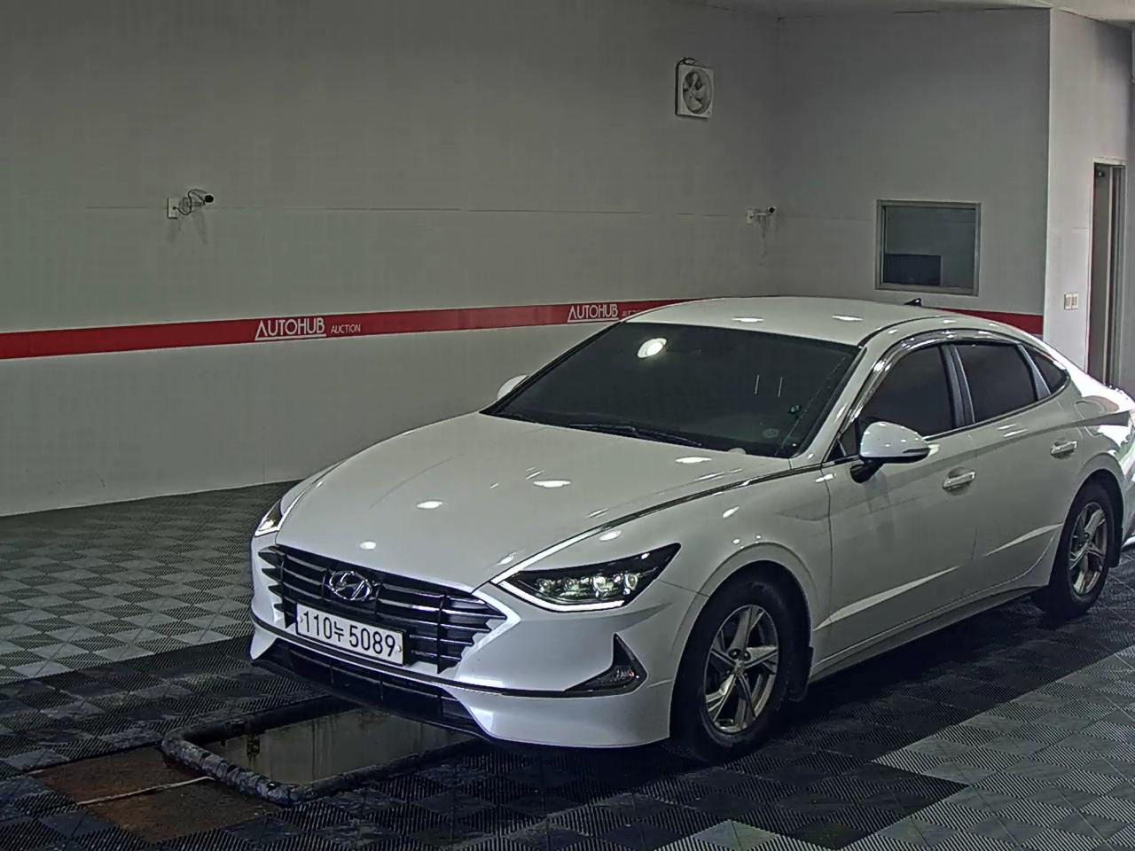 HYUNDAI SONATA (DN8) RENTAL CAR