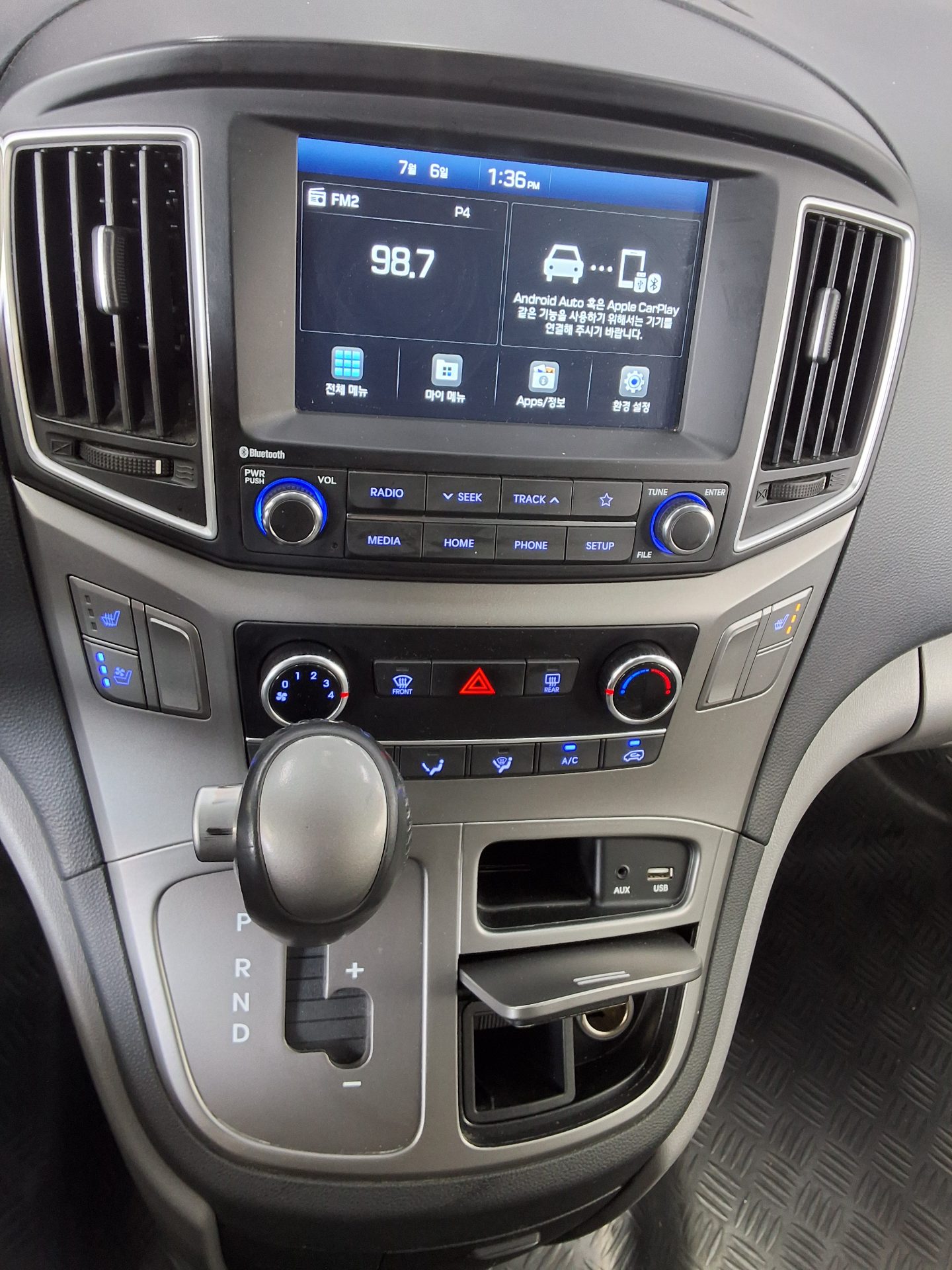 2020 - hyundai grand starex