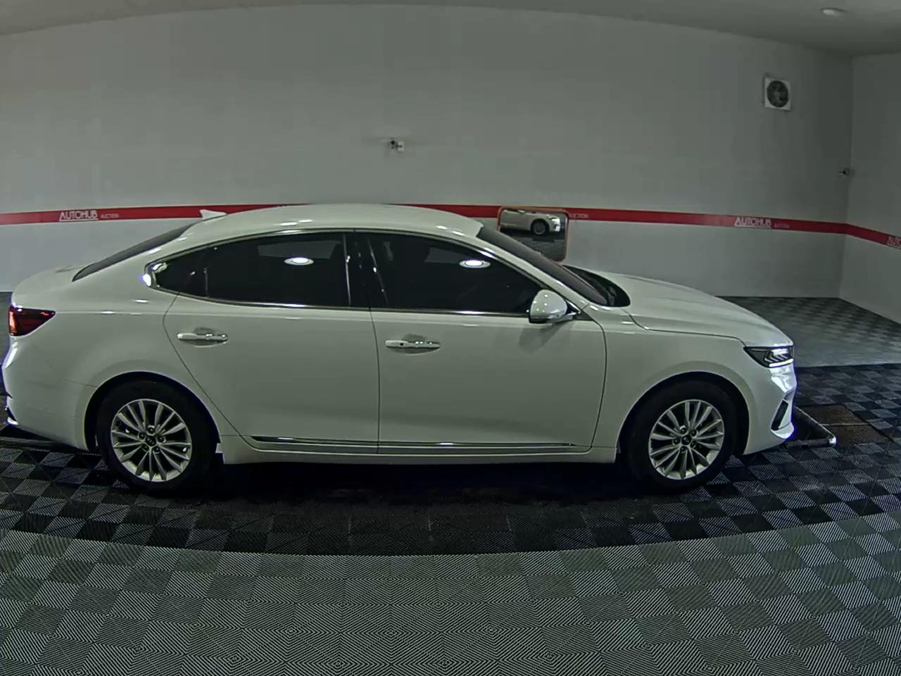 2021 - kia k7