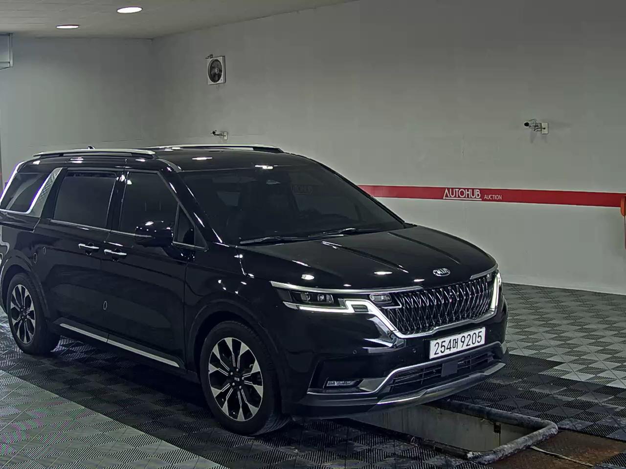 2021 - kia carnival