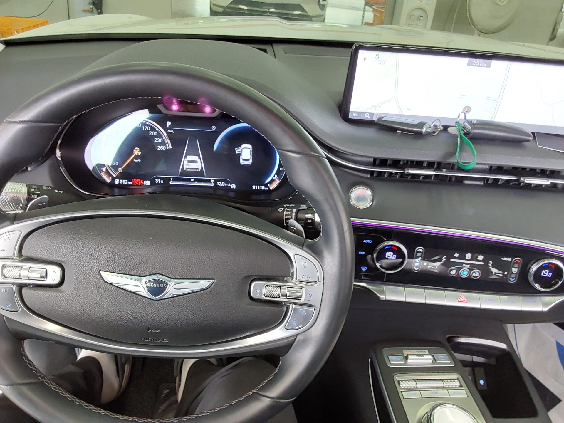 2021 - genesis gv70